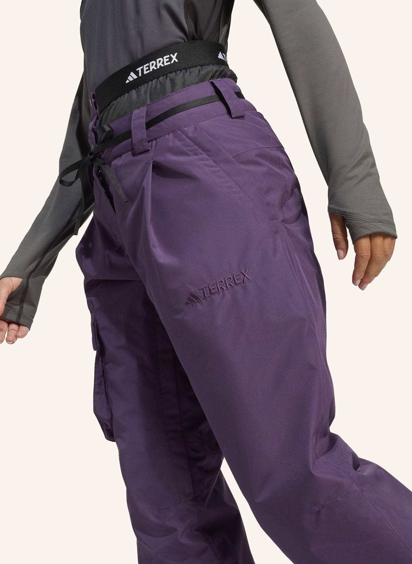 adidas TERREX TERREX XPLORIC 2 LAYER ISOLIERTE CLIMAPROOF HOSE: LILA