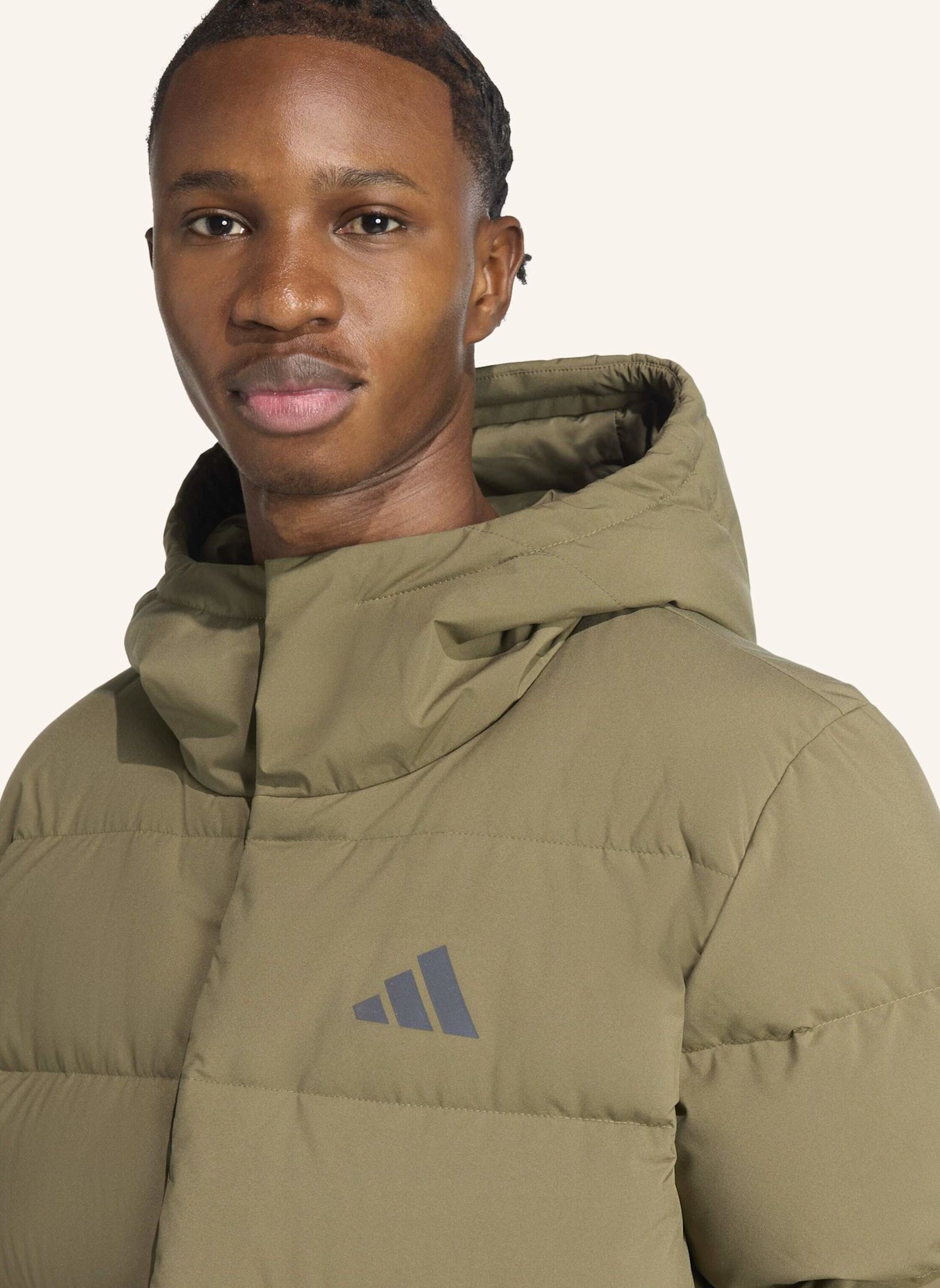 adidas HELIONIC CLIMAWARM DAUNENJACKE MIT KAPUZE: GRÜN