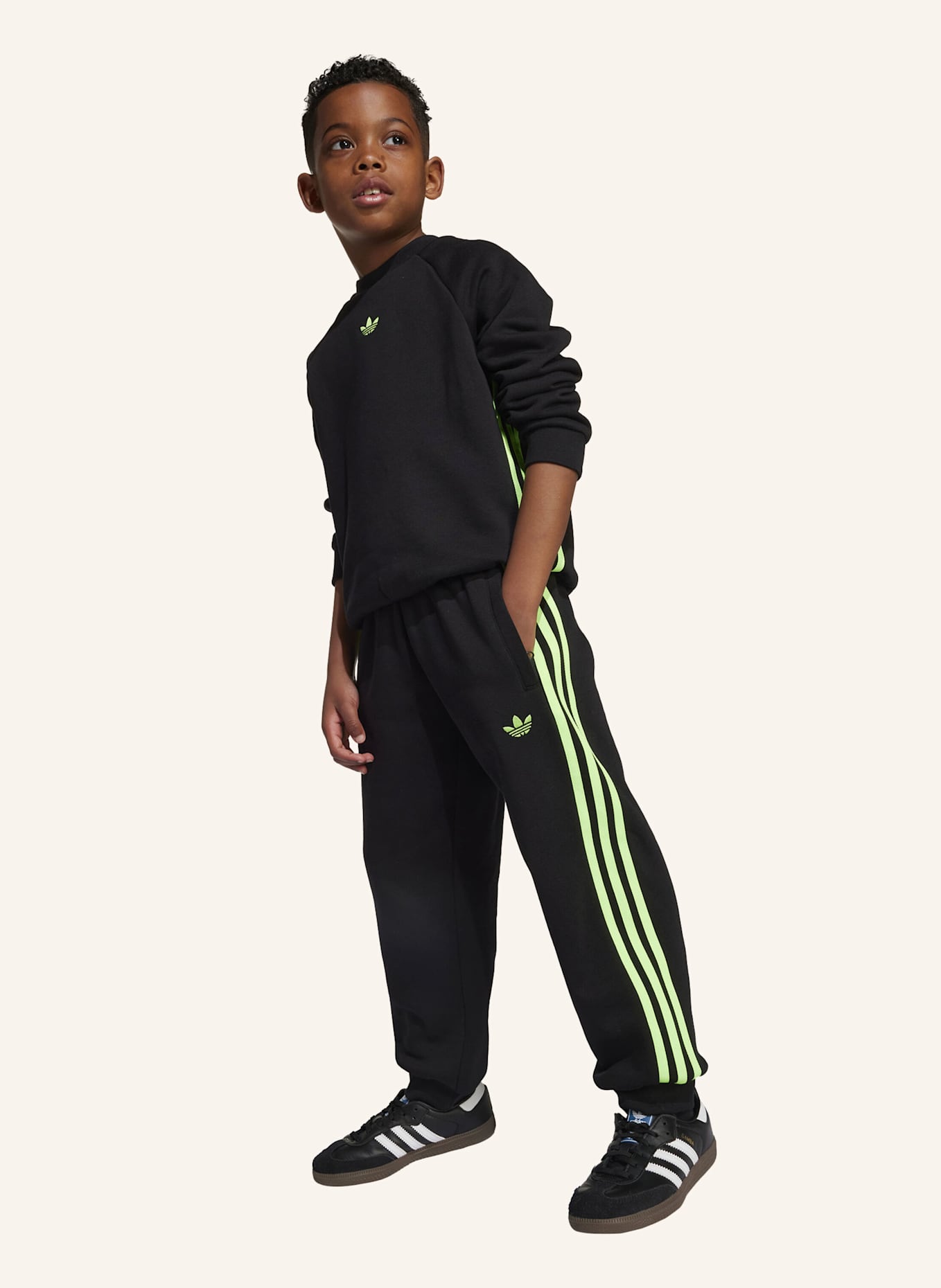 adidas Originals KIDS CREW SET: SCHWARZ/ GRÜN
