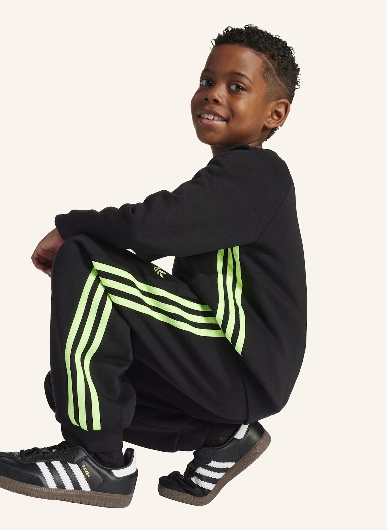 adidas Originals KIDS CREW SET: SCHWARZ/ GRÜN