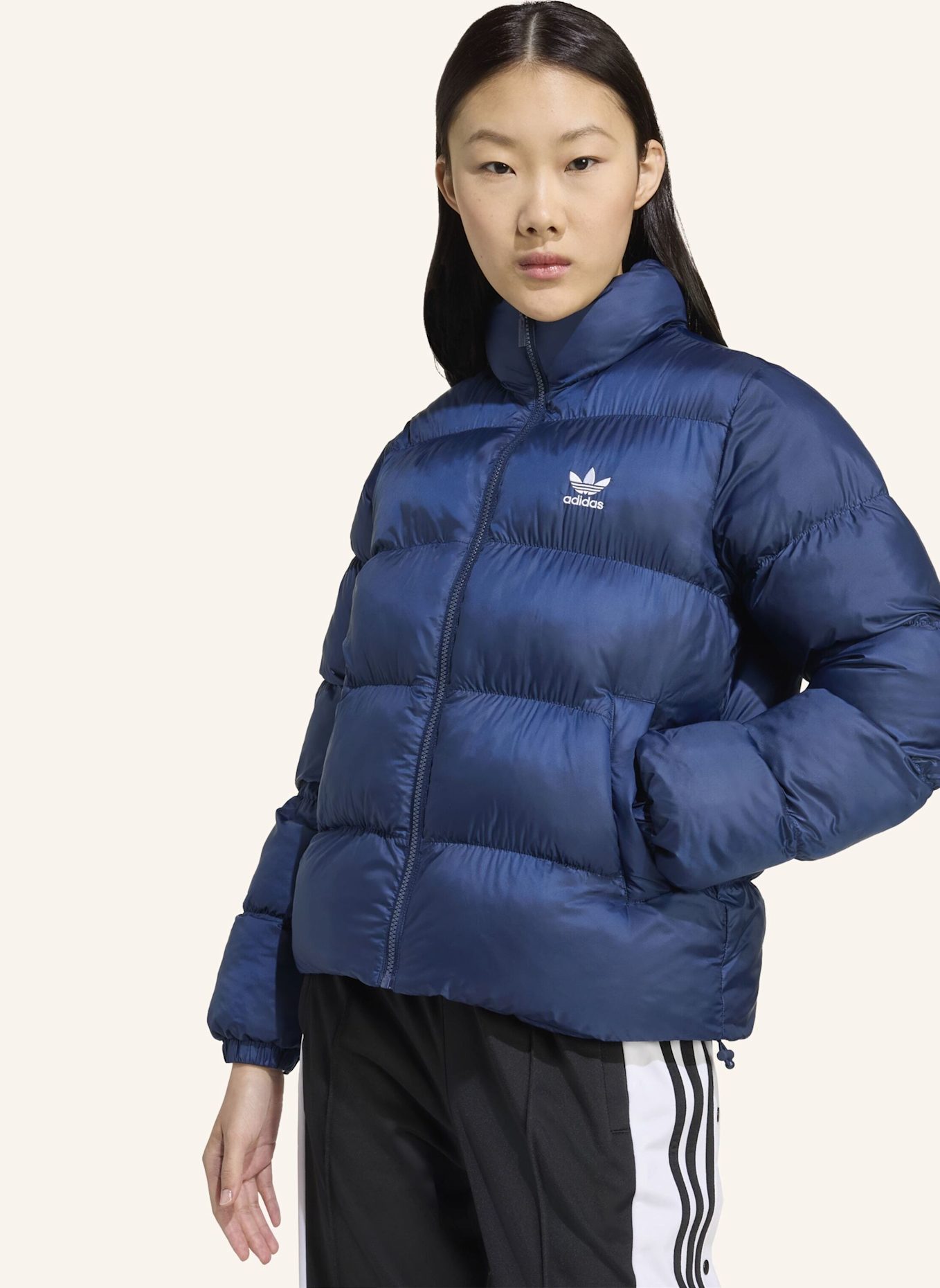 adidas Originals ADICOLOR SHORT PUFFER JACKE: BLAU