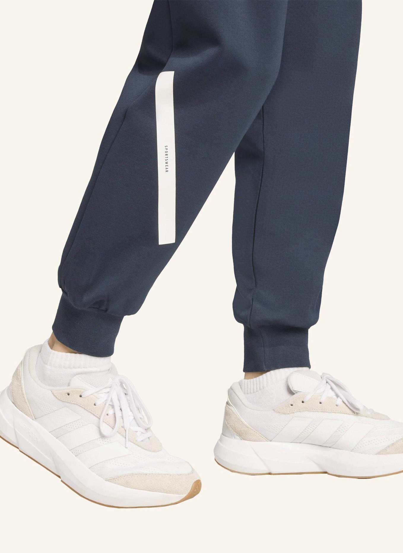 adidas Sweatpants Z.N.E.: SCHWARZ