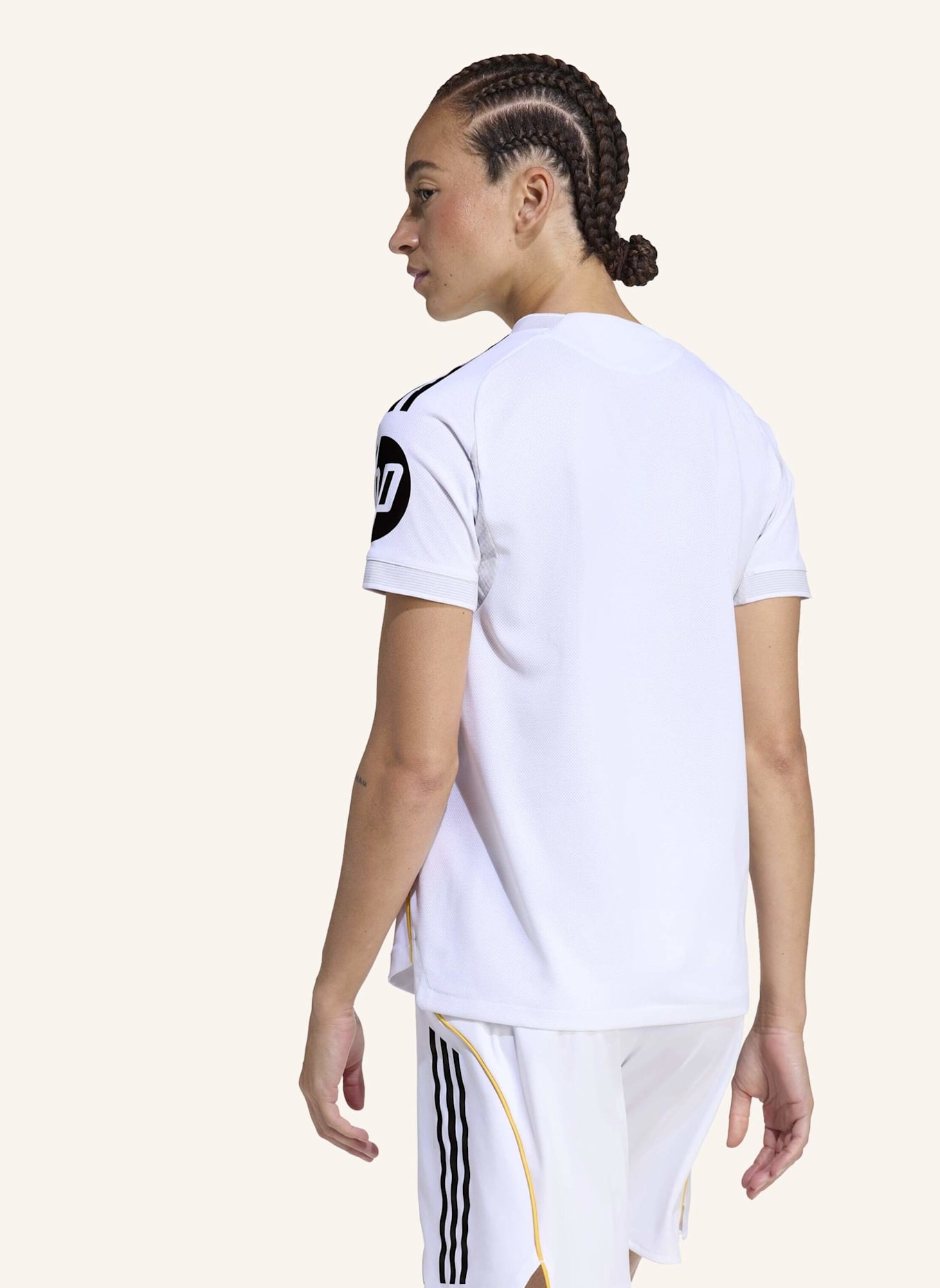 adidas REAL MADRID 25/26 HEIMTRIKOT AUTHENTIC JERSEY: WEISS