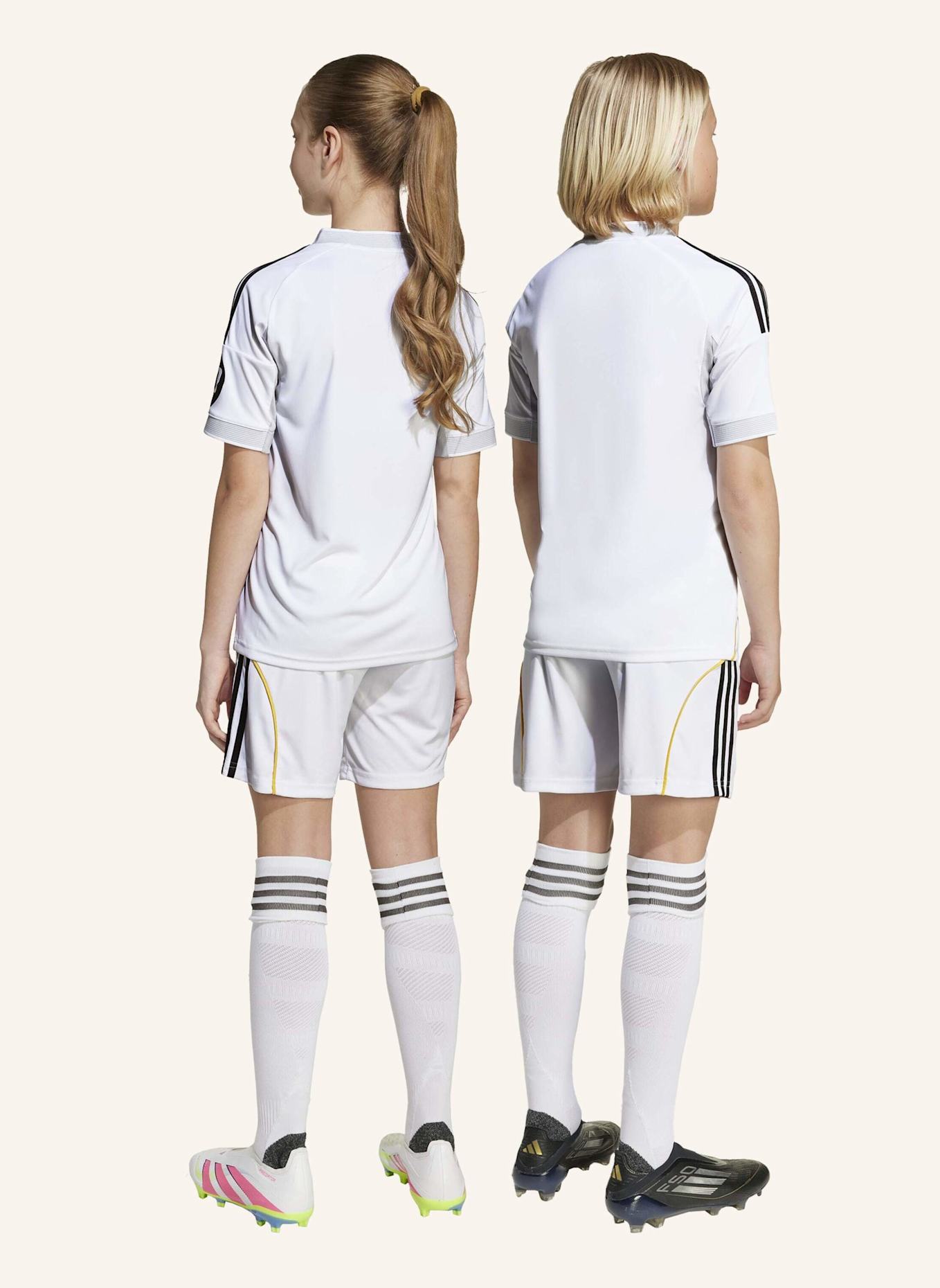 adidas REAL MADRID 25/26 JUNIOR-HEIMAUSRÜSTUNG: WEISS