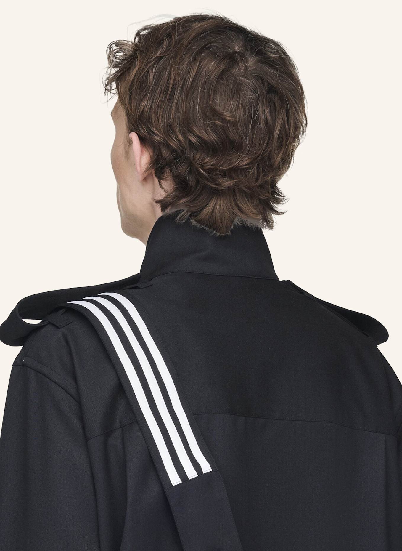 Y-3 Y-3 HEMDJACKE AUS VEREDELTEM WOLLSTOFF: SCHWARZ