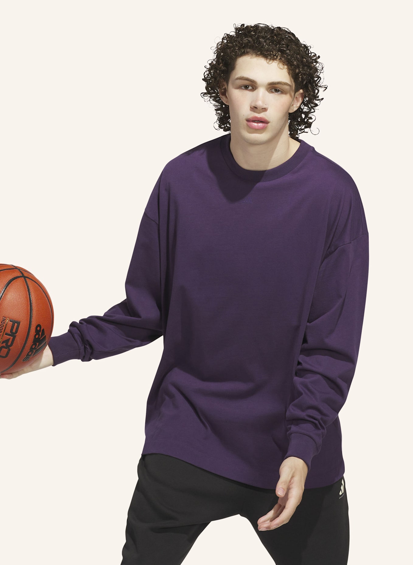adidas ADIDAS BASKETBALL LONGSLEEVE – GENDERNEUTRAL: LILA