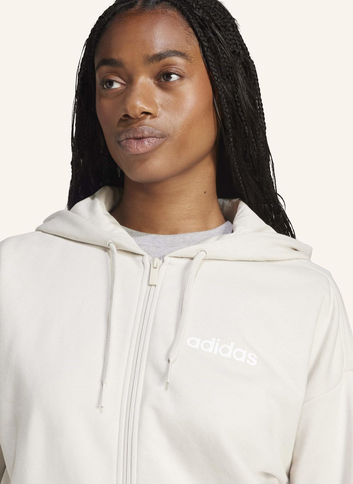 adidas ESSENTIALS LINEAR FRENCH TERRY KAPUZENJACKE: BEIGE/ WEISS