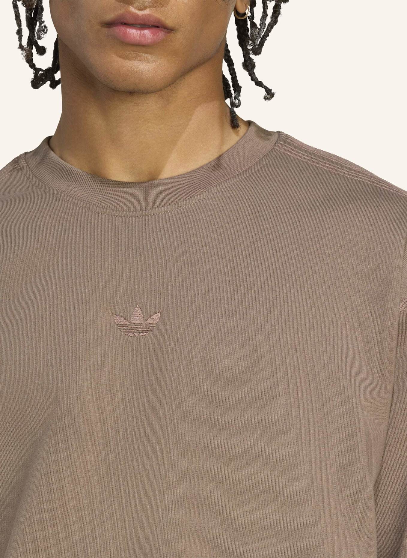adidas Originals PREMIUM ESSENTIALS SWEATSHIRT: BRAUN