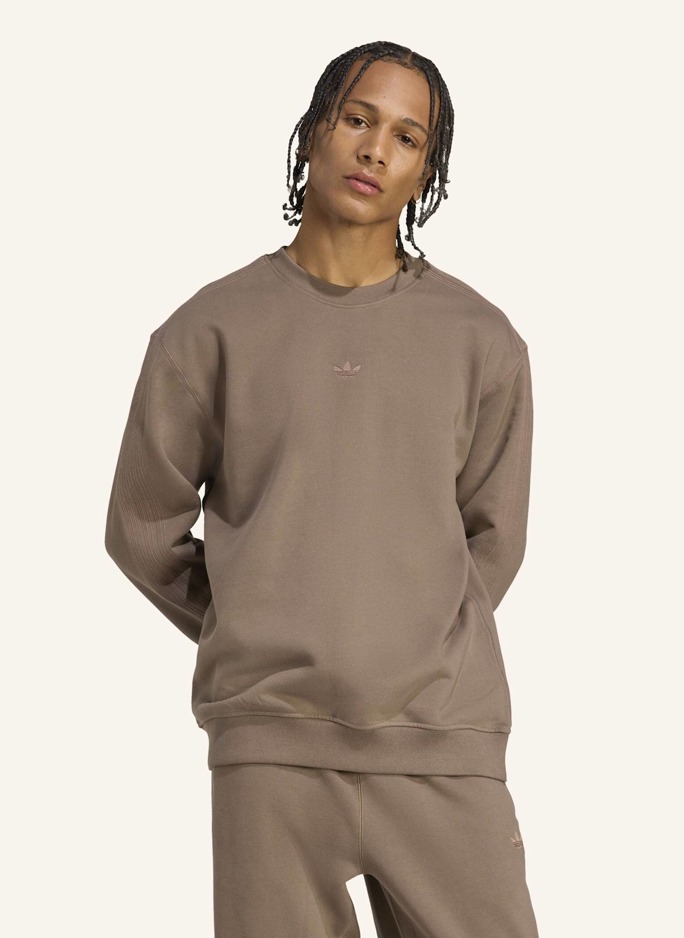 adidas Originals PREMIUM ESSENTIALS SWEATSHIRT: BRAUN