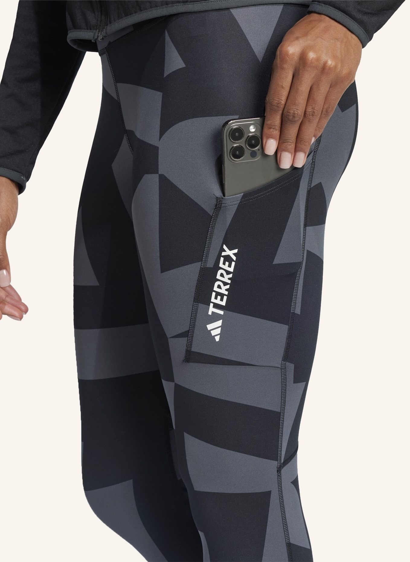 adidas TERREX TERREX MULTI PRINTED LEGGINGS: GRAU/ SCHWARZ