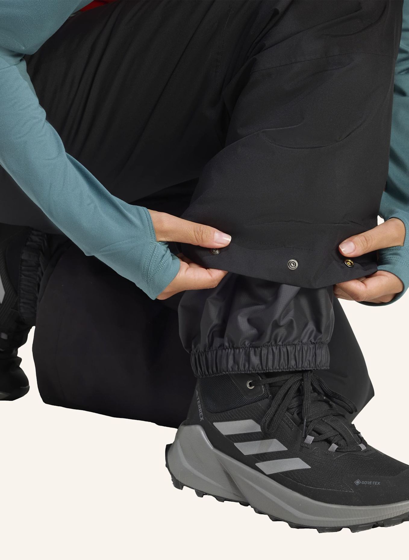 adidas TERREX TERREX MULTI 2 LAYER CLIMAPROOF ISOLIERTE HOSE: SCHWARZ
