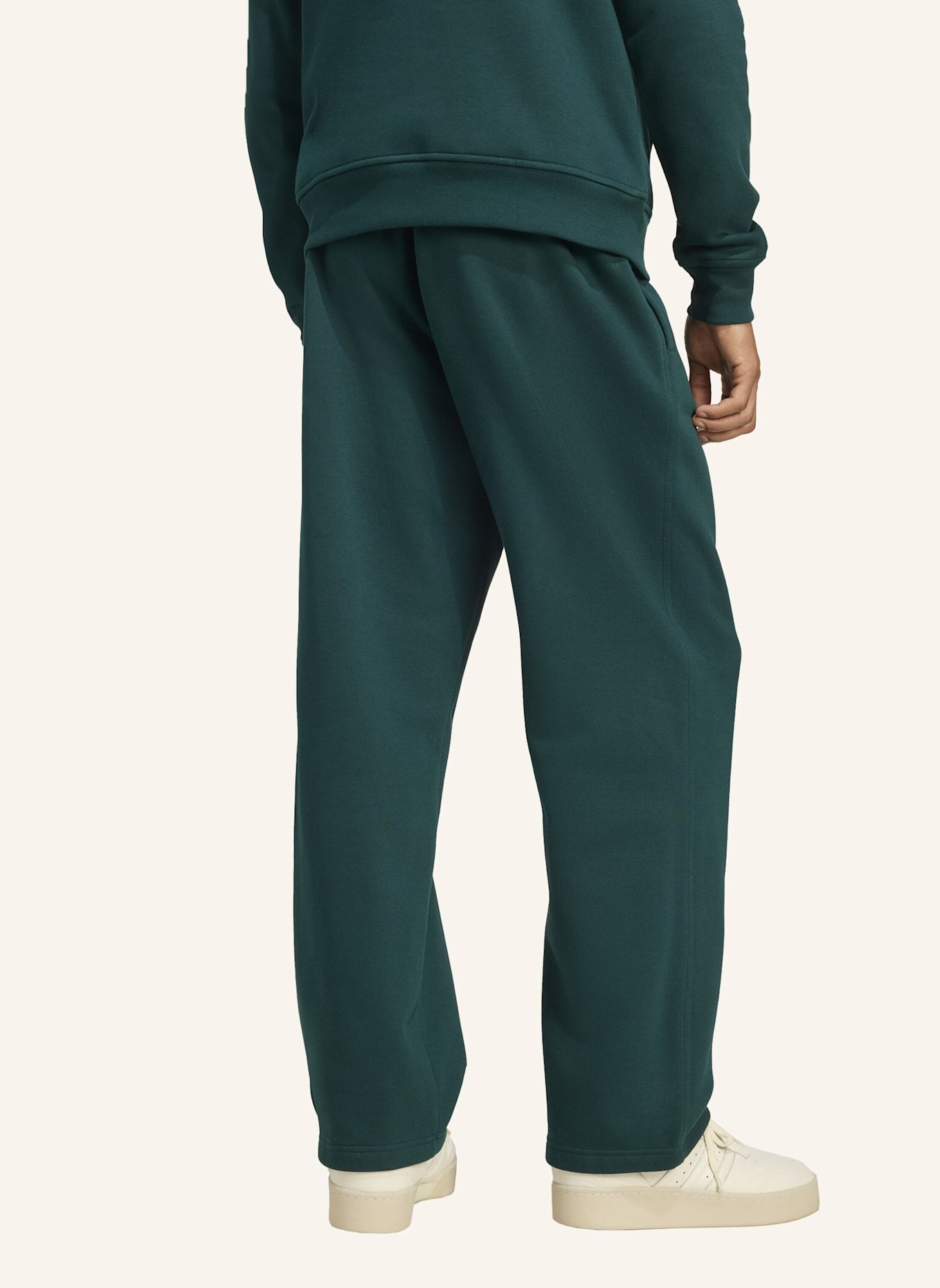 adidas Originals TREFOIL ESSENTIALS OPEN HEM HOSE: GRÜN