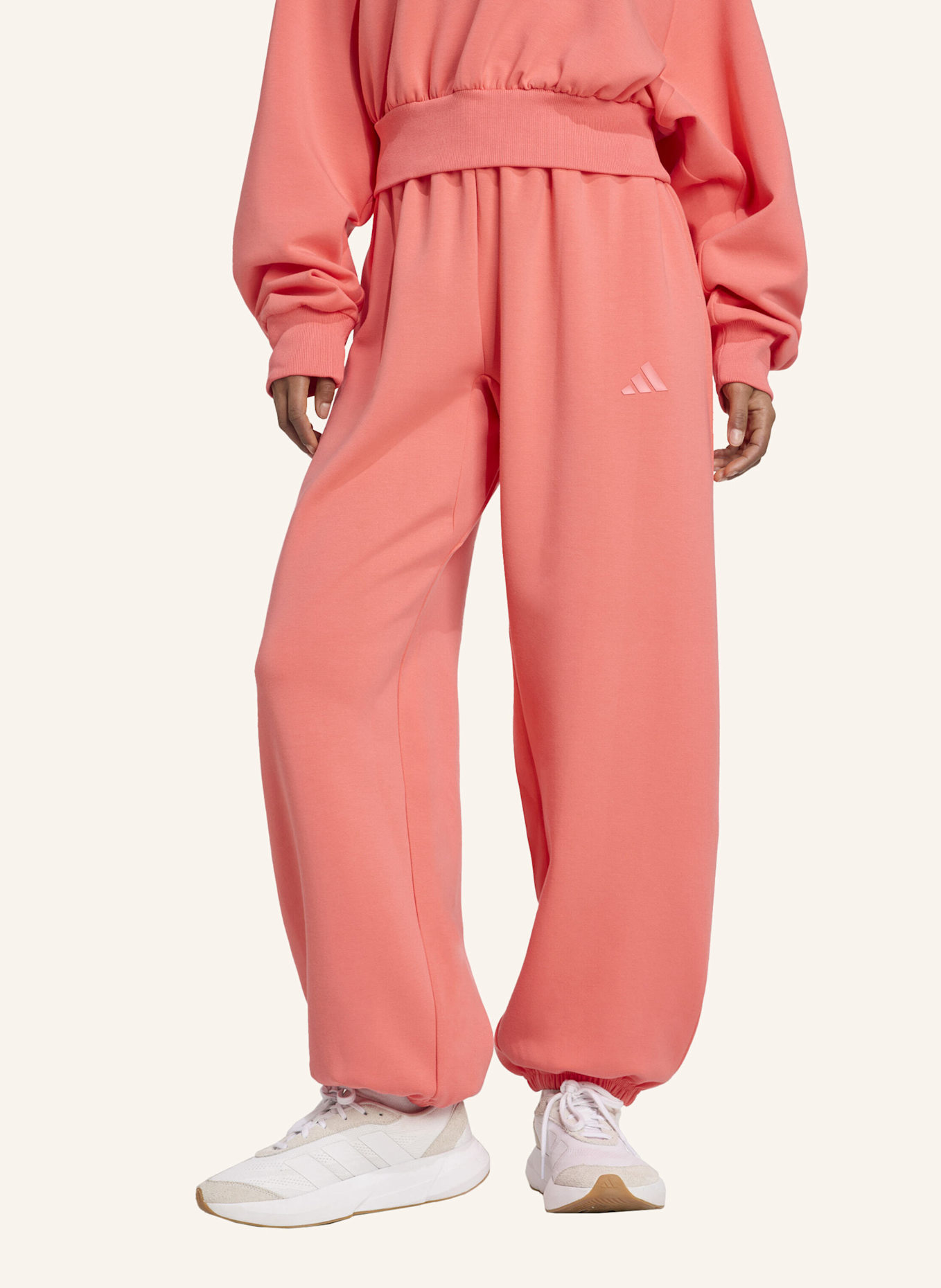 adidas Sweatpants SOFT LUX LOOSE: ROT