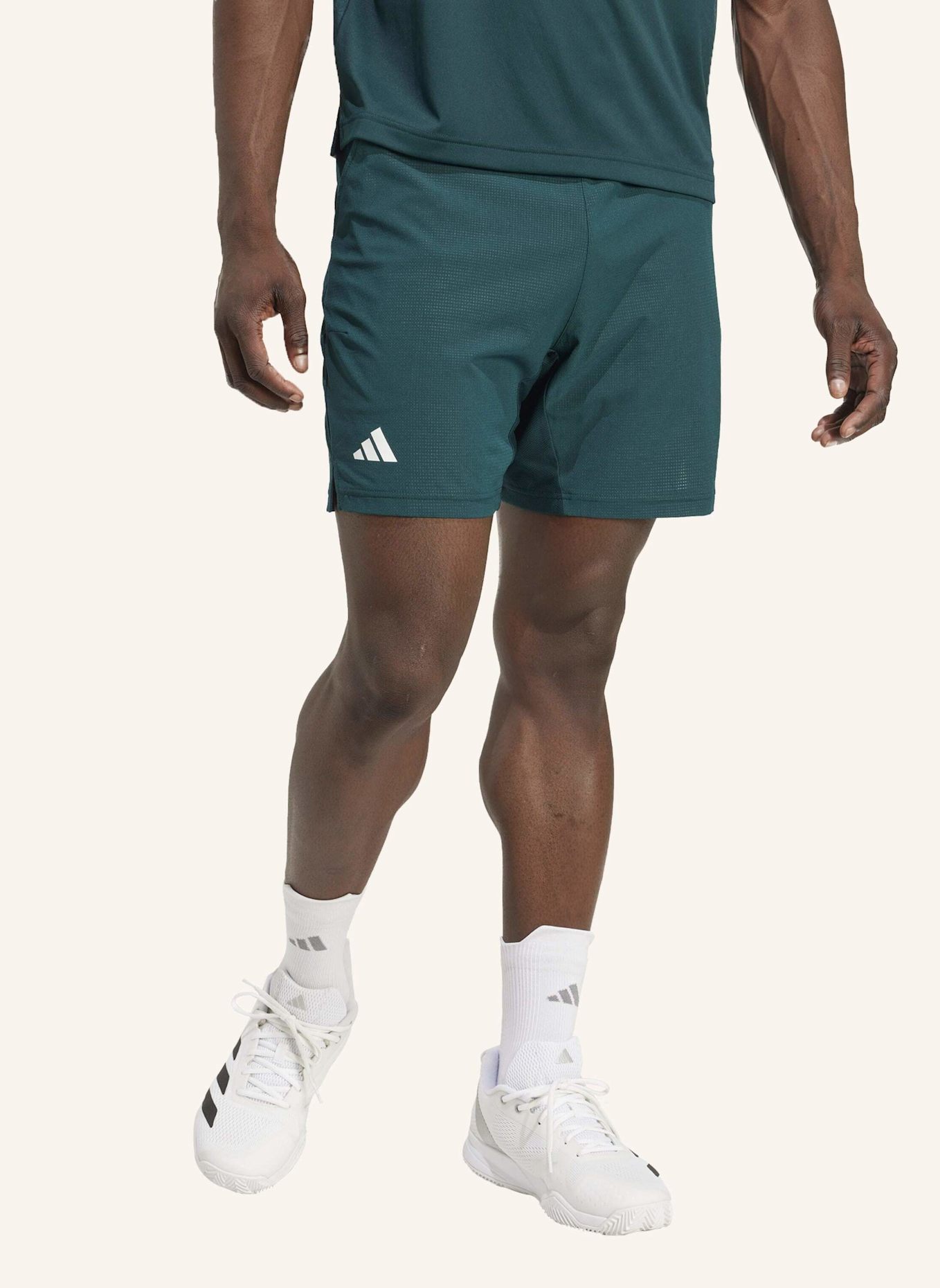 adidas Tennisshorts ERGO: GRÜN