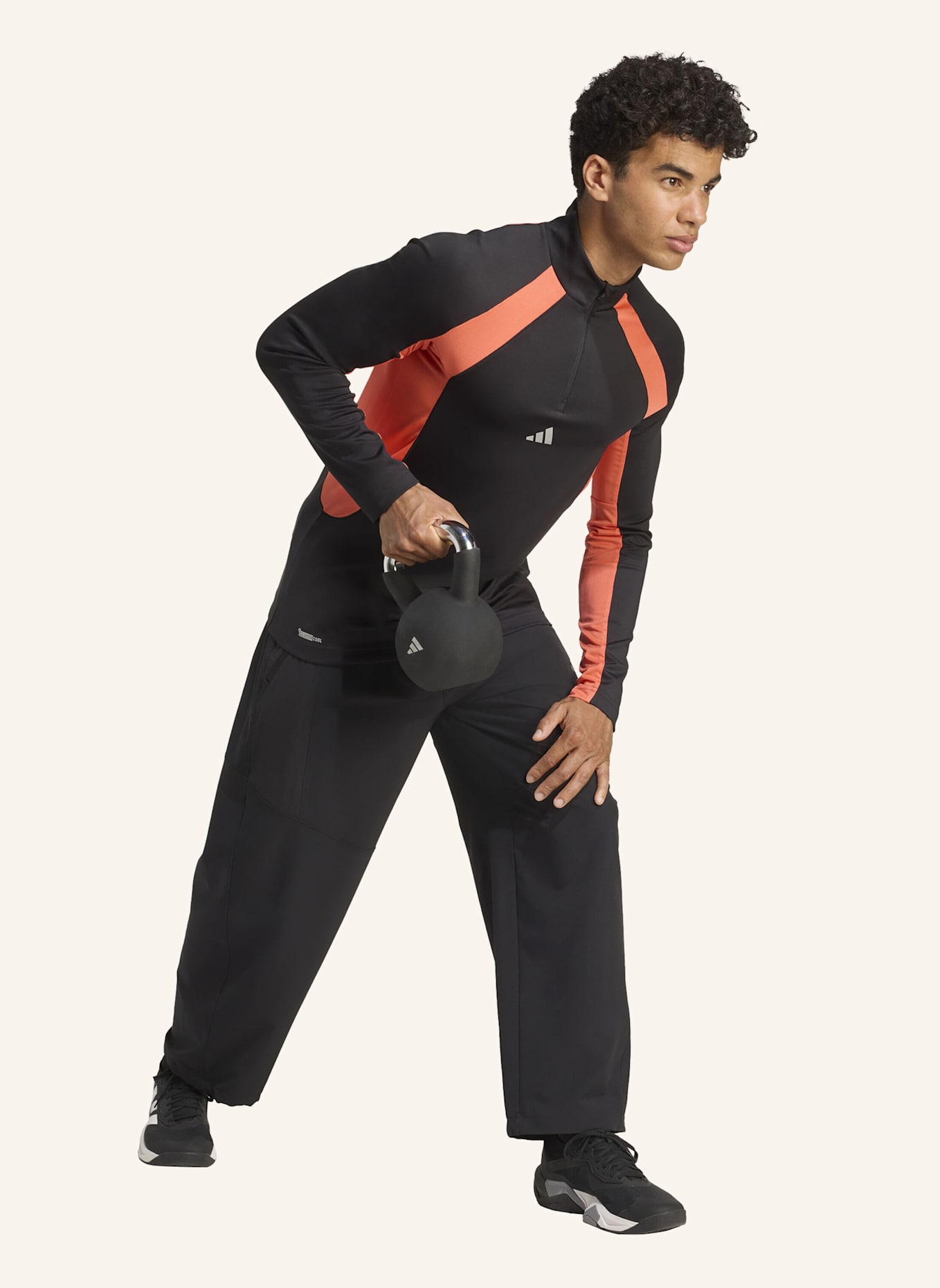 adidas Midlayer TECH APPAREL: SCHWARZ