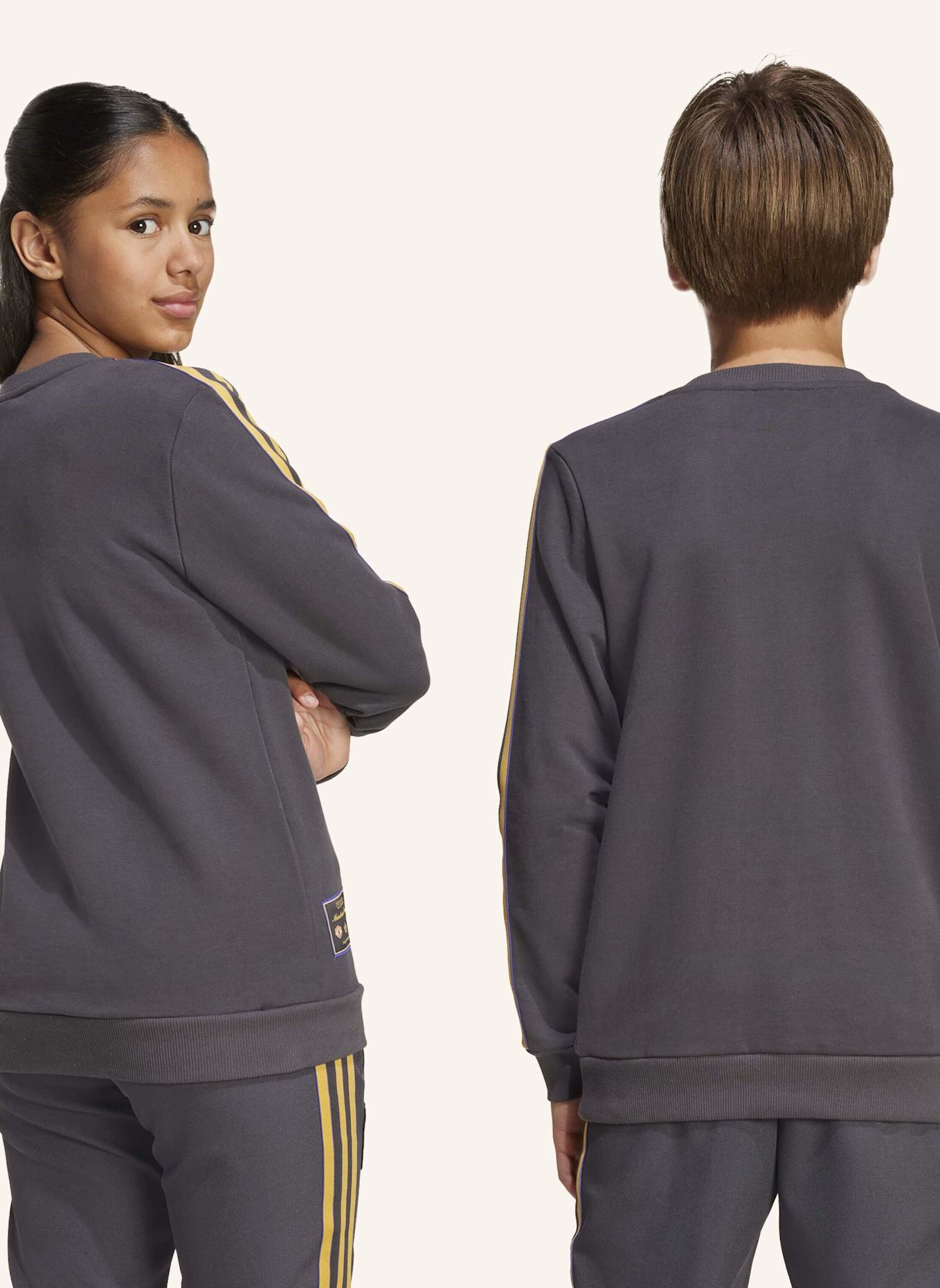 adidas Originals MANCHESTER UNITED TERRACE ICONS SWEATSHIRT: SCHWARZ