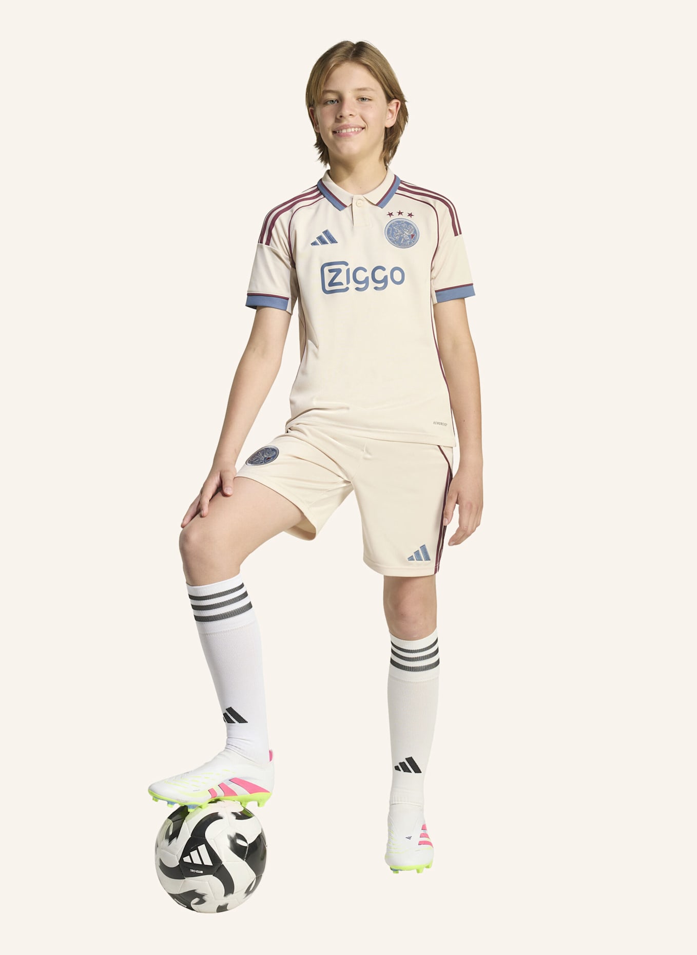 adidas AJAX AMSTERDAM 25/26 AUSWEICHTRIKOT: BEIGE