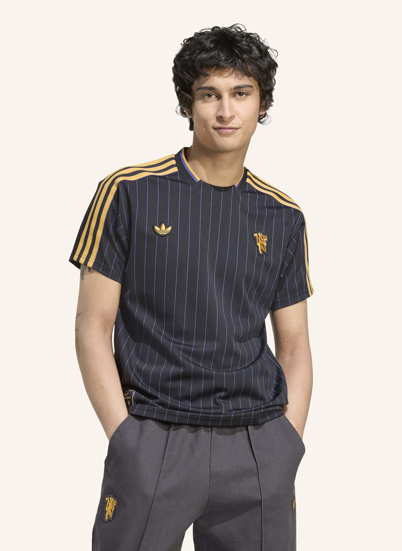 adidas Originals MANCHESTER UNITED TERRACE ICONS JERSEY: SCHWARZ