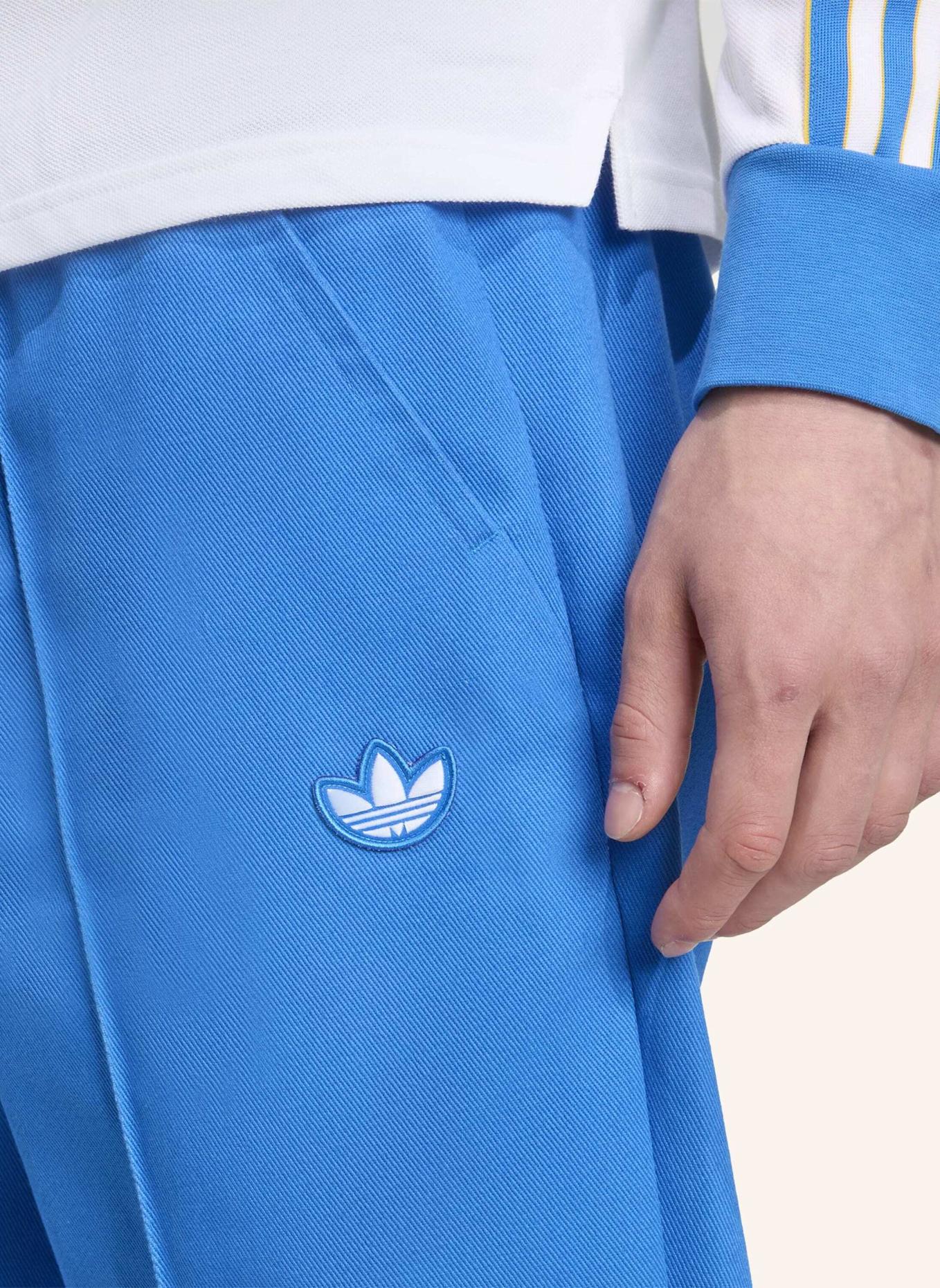 adidas Originals REAL MADRID TERRACE ICONS DRILL HOSE: BLAU