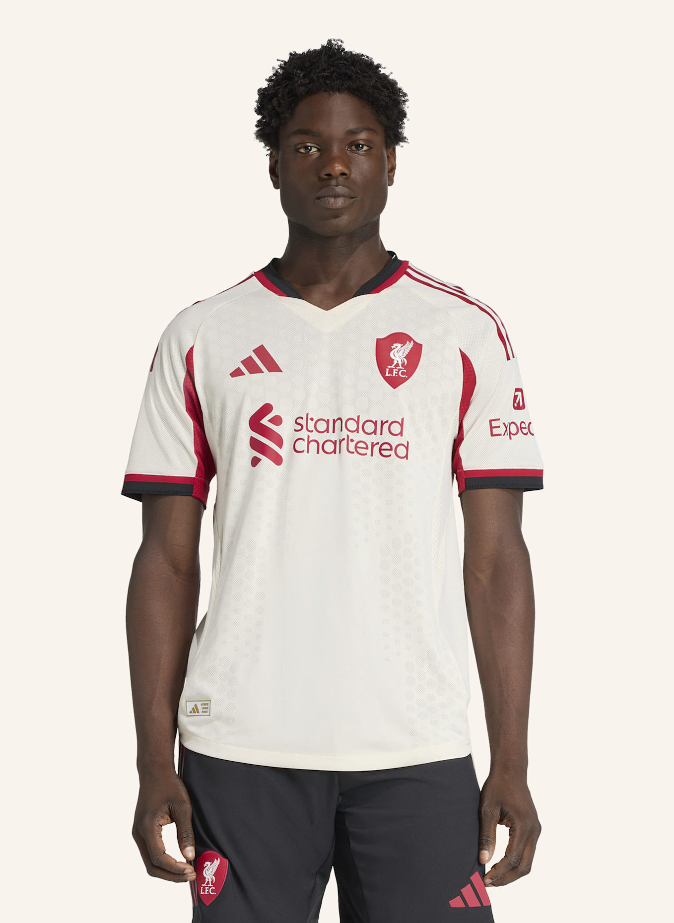 adidas LIVERPOOL FC 25/26 AUTHENTIC AUSWÄRTSTRIKOT: WEISS