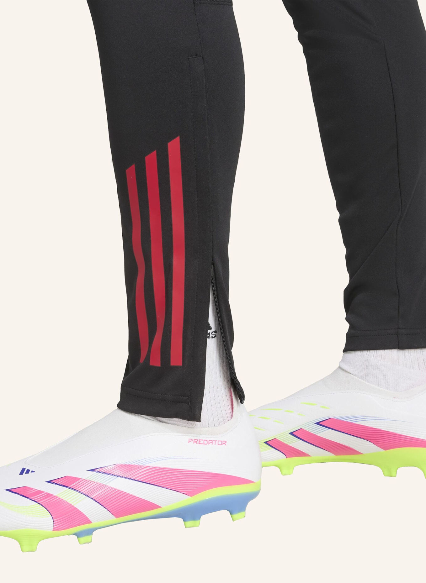 adidas LIVERPOOL FC TIRO 25 COMPETITION TRAININGSHOSE: SCHWARZ