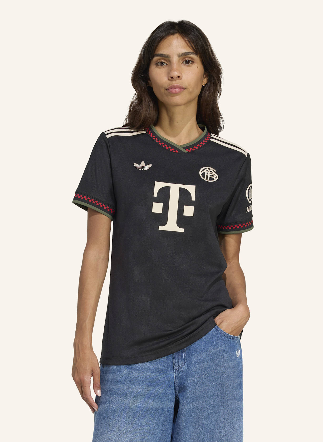 adidas FC BAYERN MÜNCHEN 2025/2026 AUSWEICHTRIKOT: SCHWARZ/ BEIGE