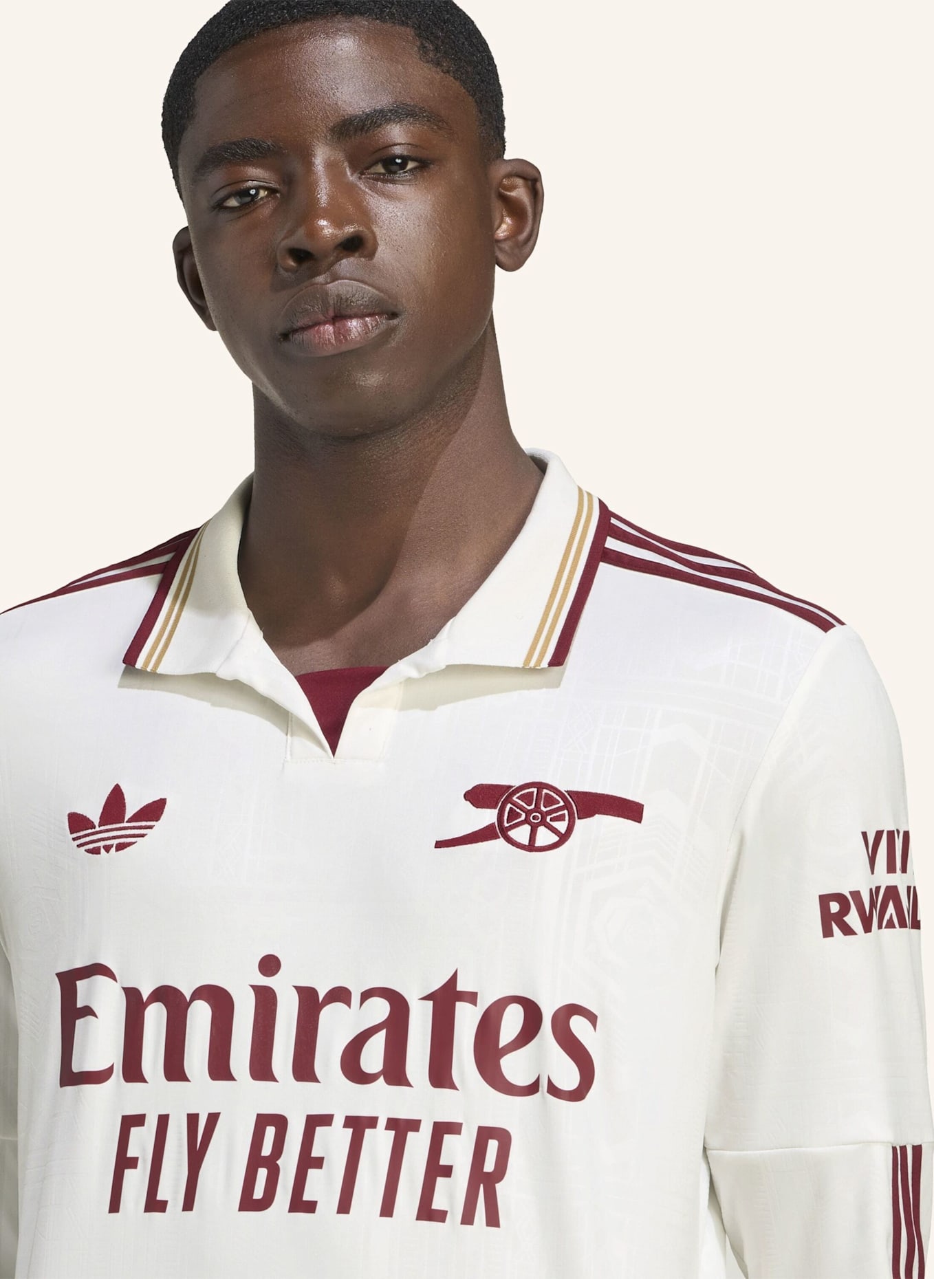 adidas FC ARSENAL 25/26 LANGARM-AUSWEICHTRIKOT: WEISS/ ROT