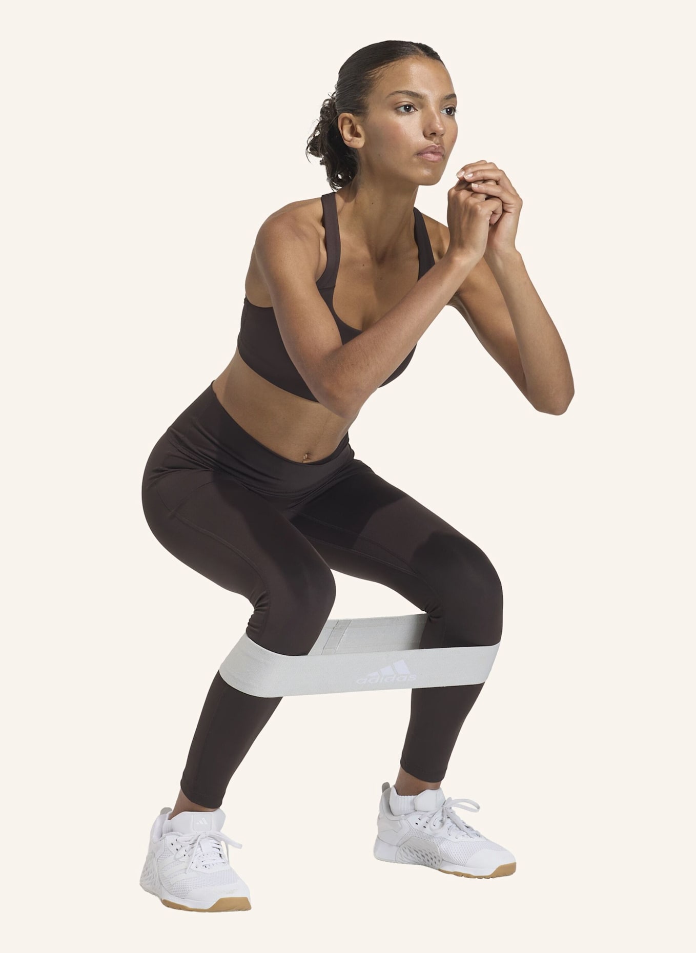 adidas 3-STREIFEN STUDIO ALL ME 7/8 X-OVER LEGGINGS: BRAUN