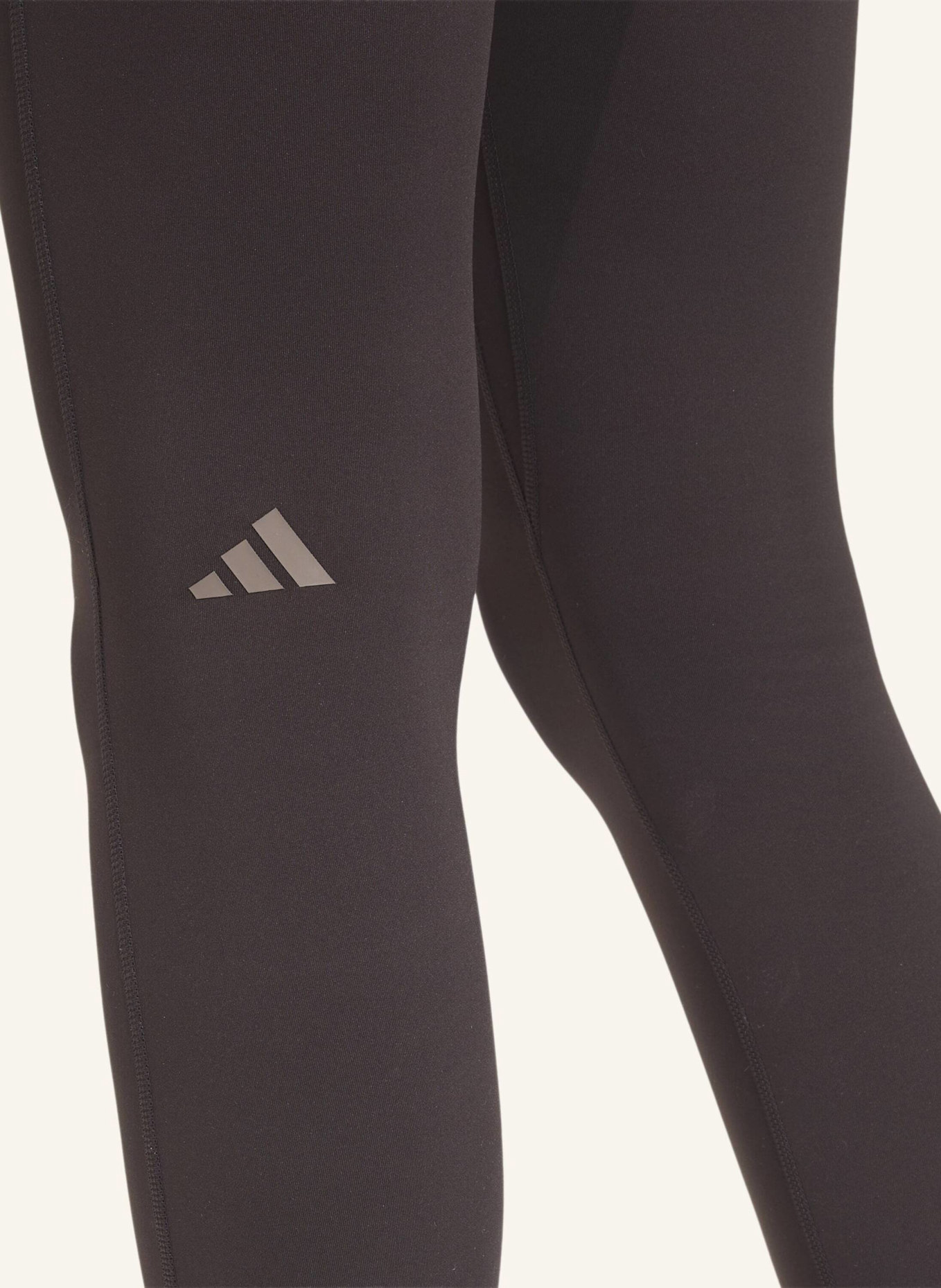 adidas 3-STREIFEN STUDIO ALL ME 7/8 X-OVER LEGGINGS: BRAUN