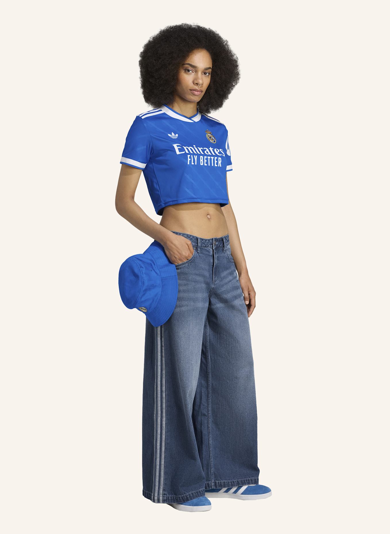 adidas REAL MADRID 25/26 KÜRZER GESCHNITTENES AUSWEICHTRIKOT: BLAU