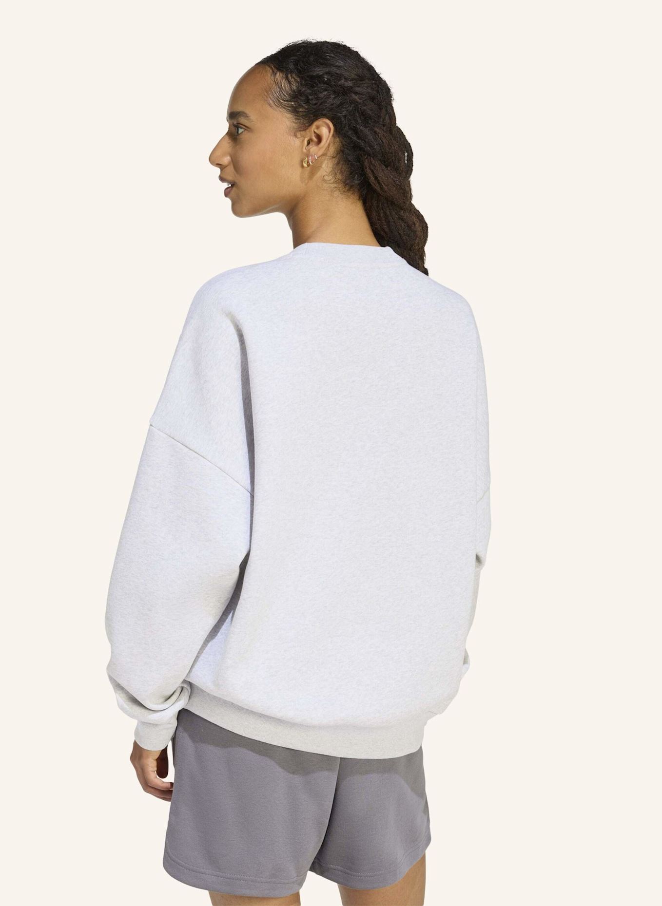 adidas 3-STREIFEN STUDIO FL HOODIE: GRAU