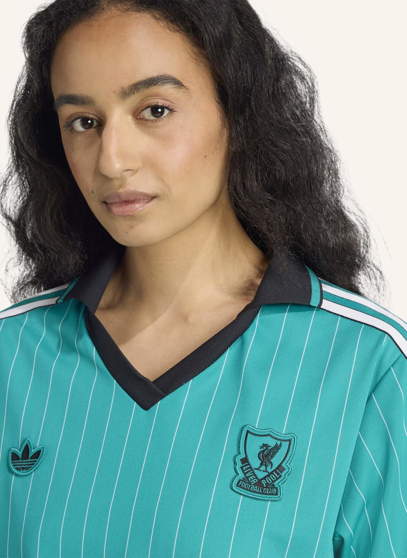adidas Originals FC LIVERPOOL TERRACE ICONS KLEID: GRÜN/ WEISS