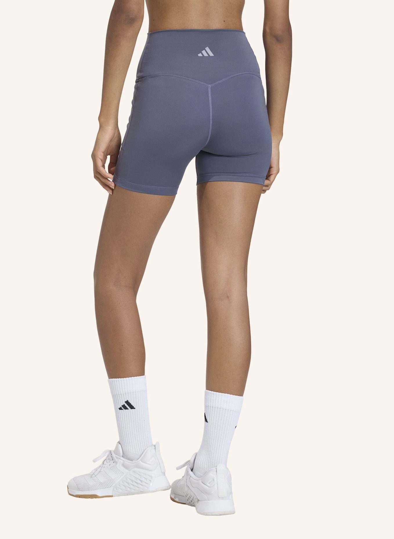 adidas 3-STREIFEN STUDIO ALL ME BOOTY SHORT LEGGINGS: LILA