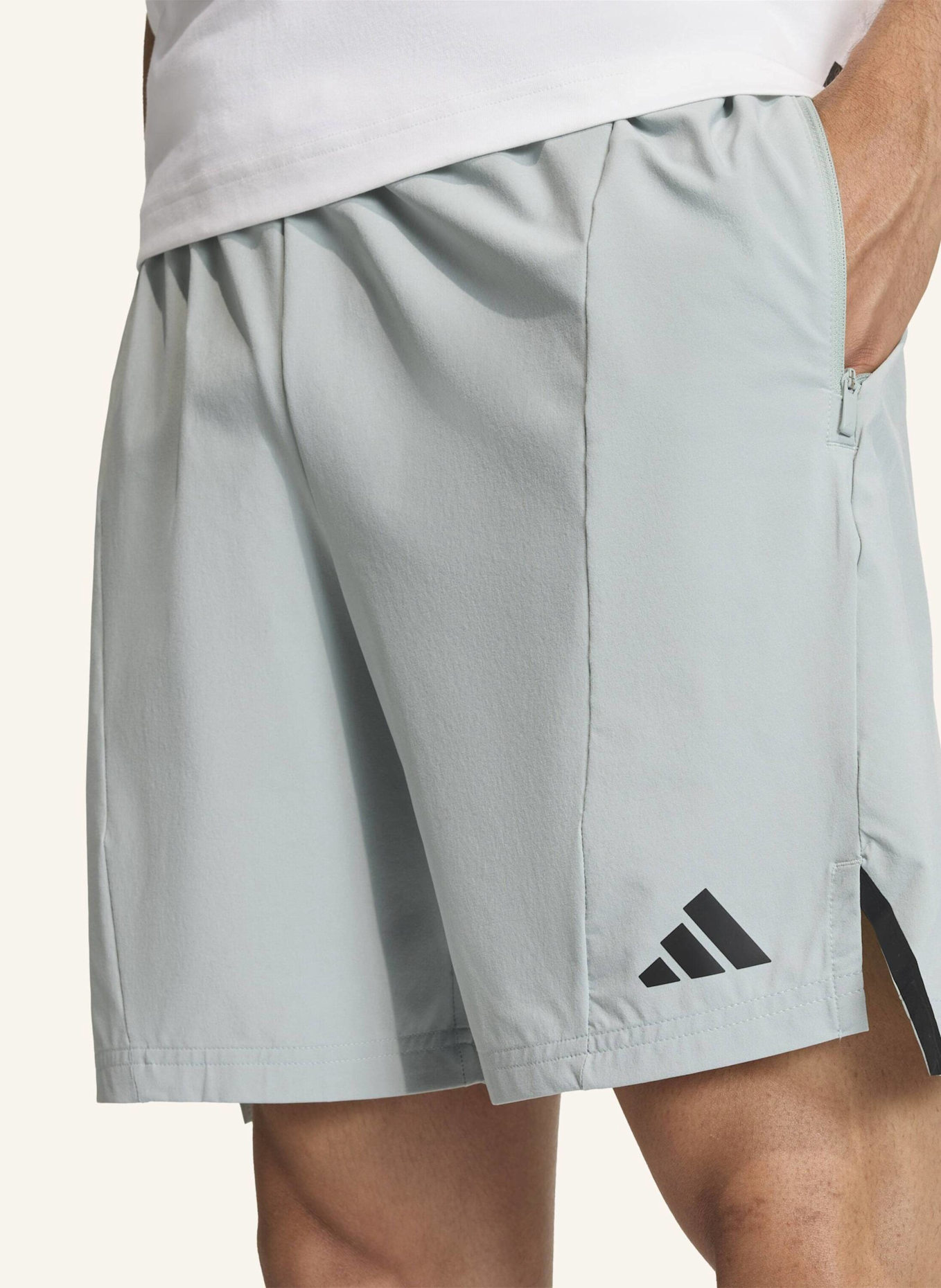 adidas Trainingsshorts D4T WORKOUT: GRÜN