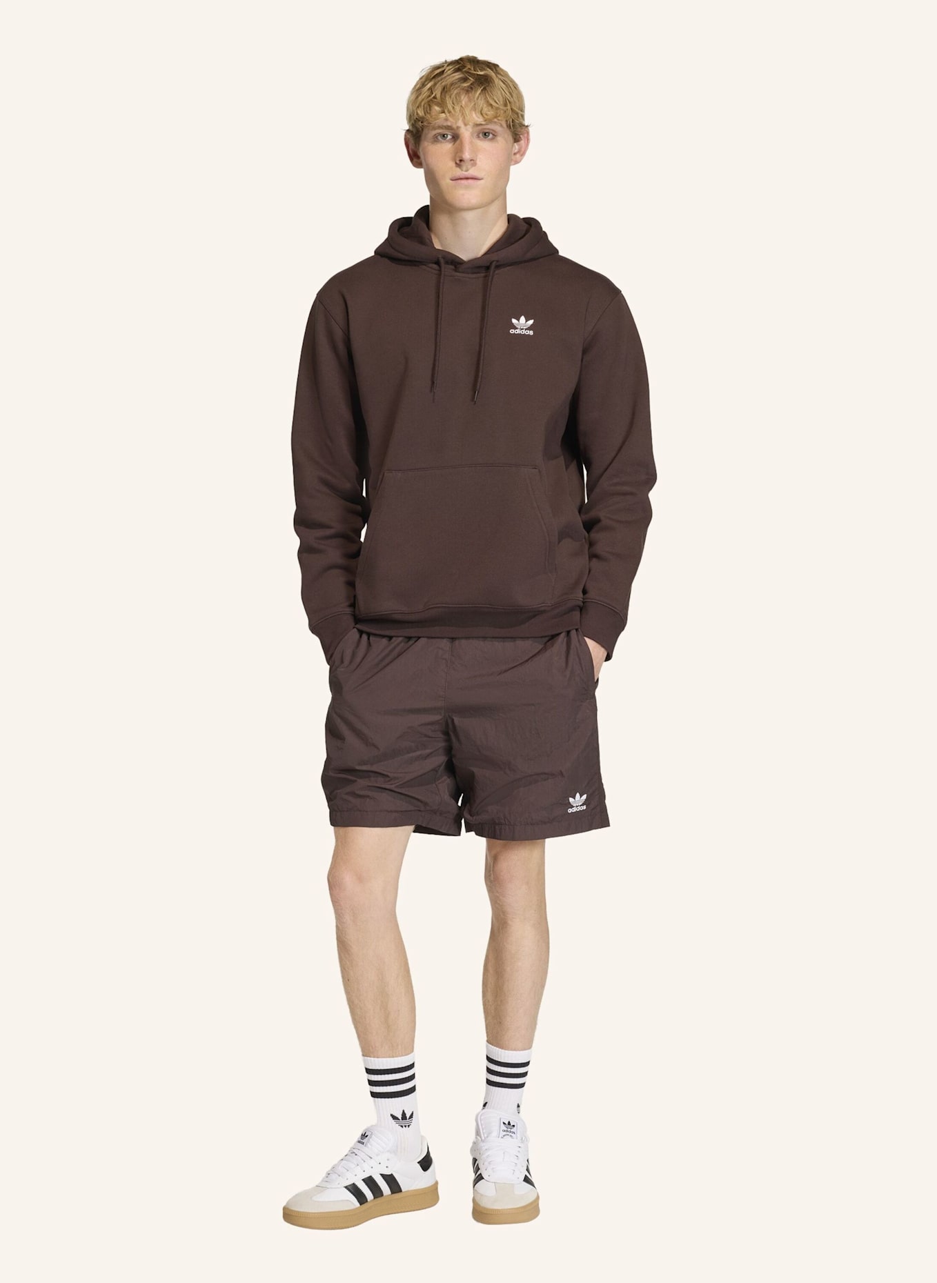 adidas Originals TREFOIL ESSENTIALS LOOSE HOODIE: BRAUN