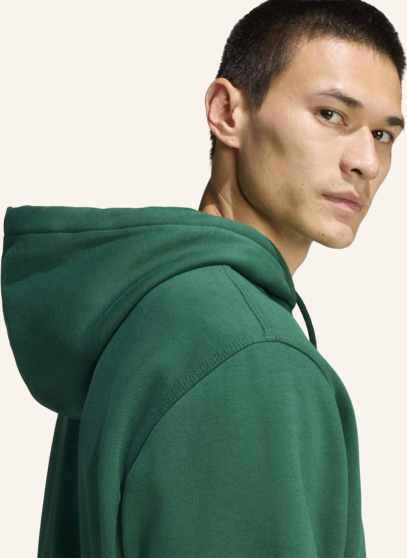adidas Originals TREFOIL ESSENTIALS LOOSE HOODIE: GRÜN