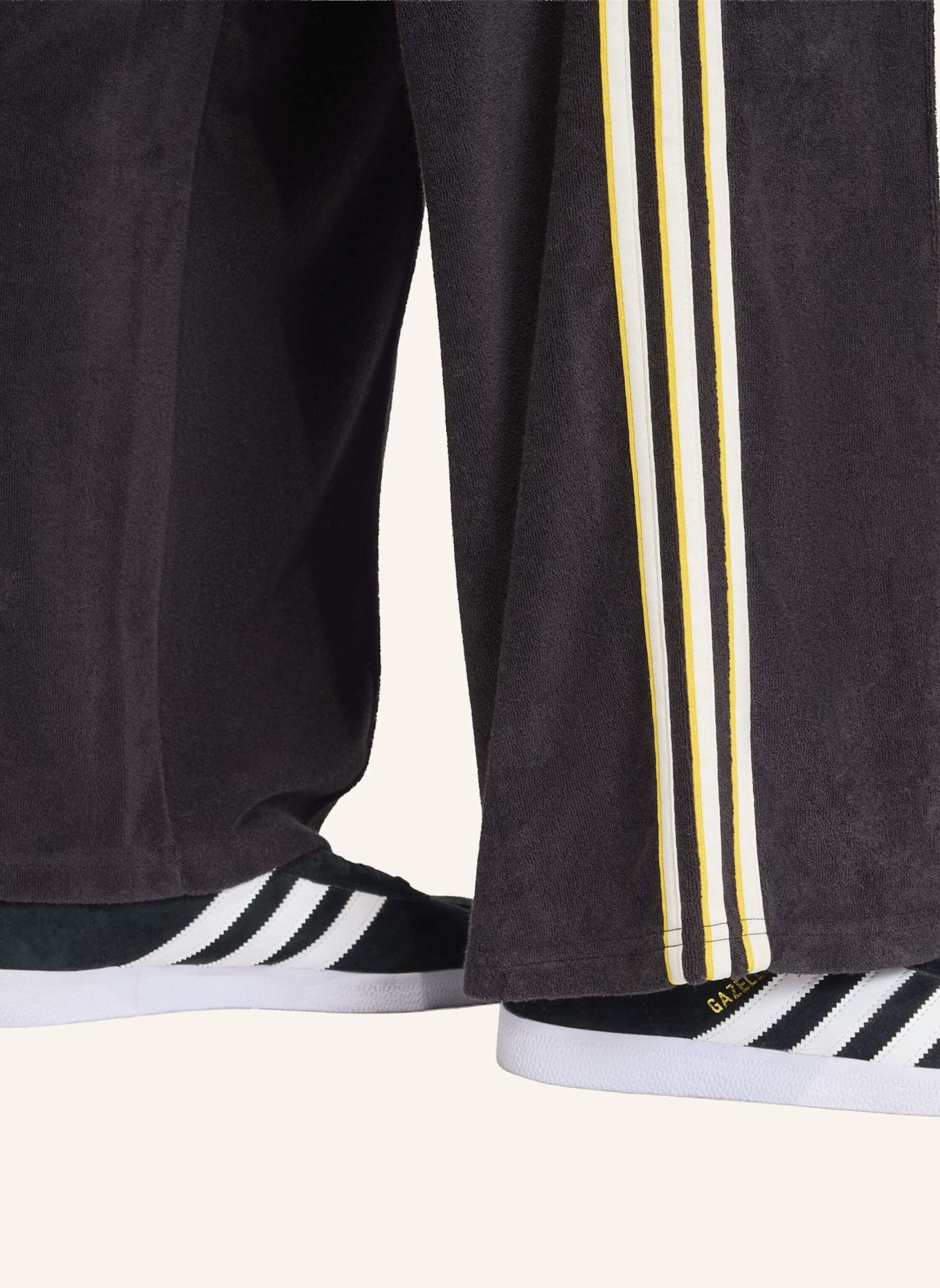 adidas Originals Track Pants TERRY TOWEL FIREBIRD aus Frottee: SCHWARZ