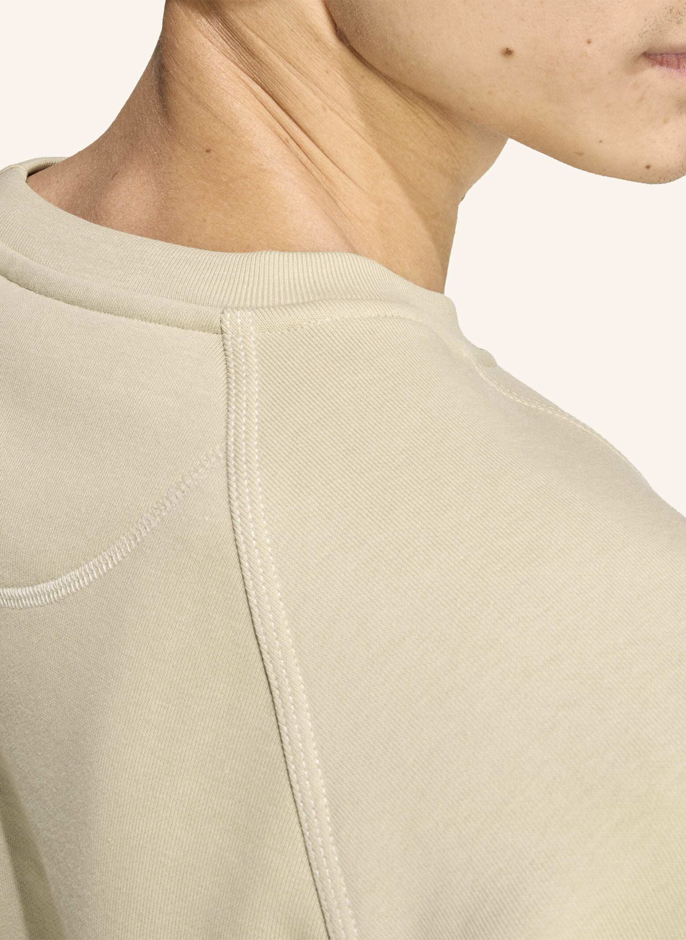 adidas Originals TREFOIL ESSENTIALS SWEATSHIRT: BEIGE