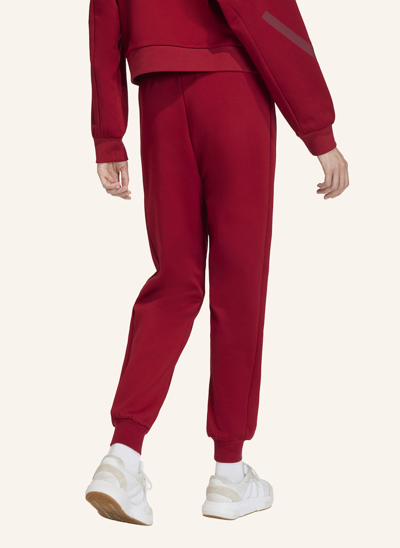 adidas Sweatpants Z.N.E.: ROT