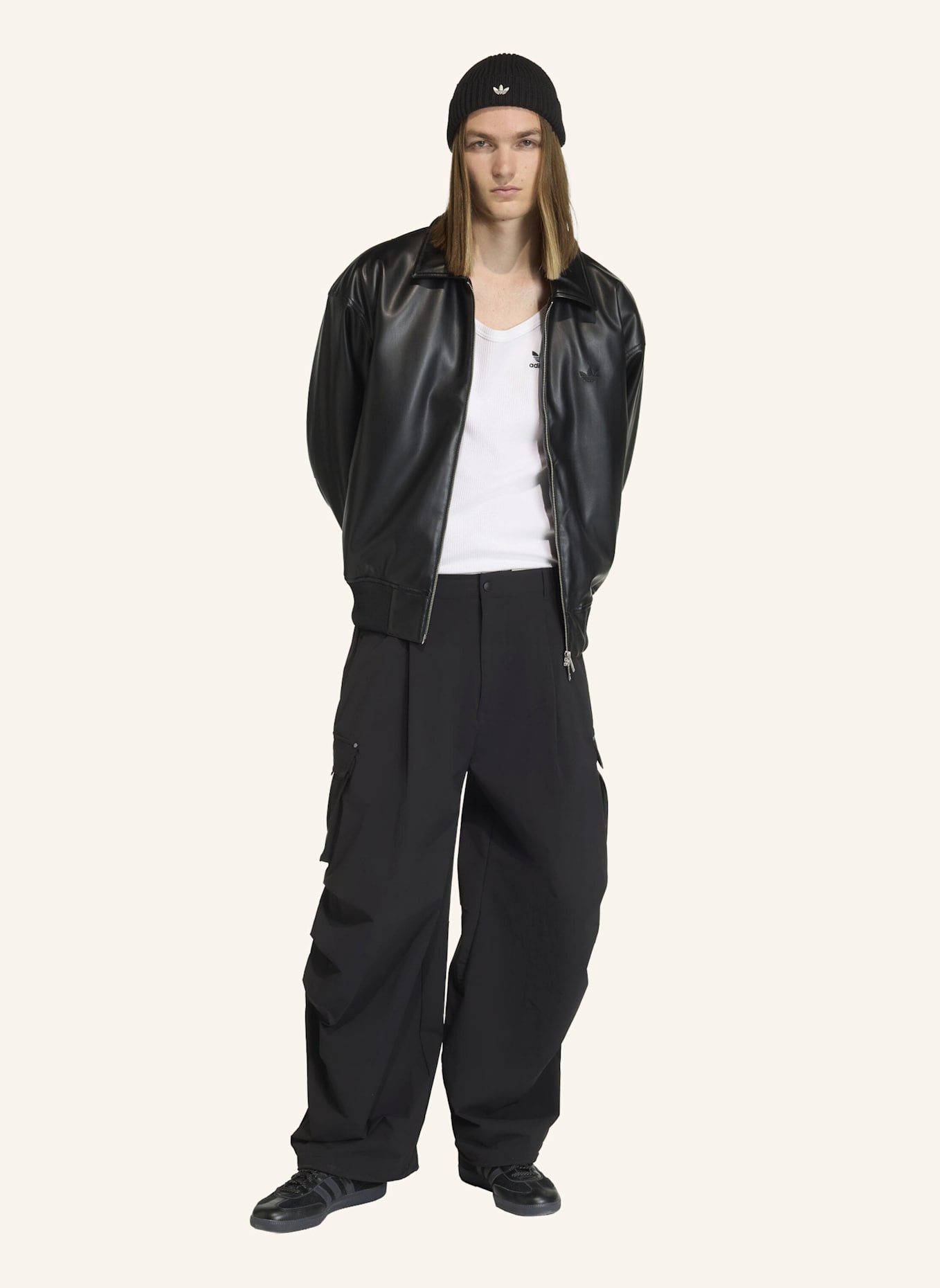 adidas Originals PREMIUM ESSENTIALS UTILITY CARGOHOSE: SCHWARZ