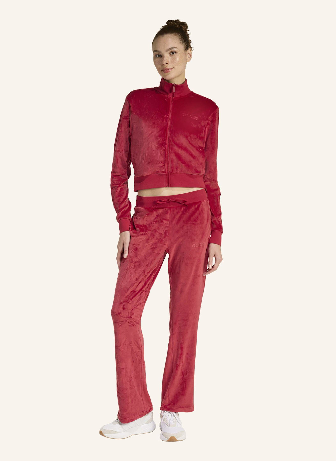 adidas GLAM VELVET TRAININGSANZUG: ROT