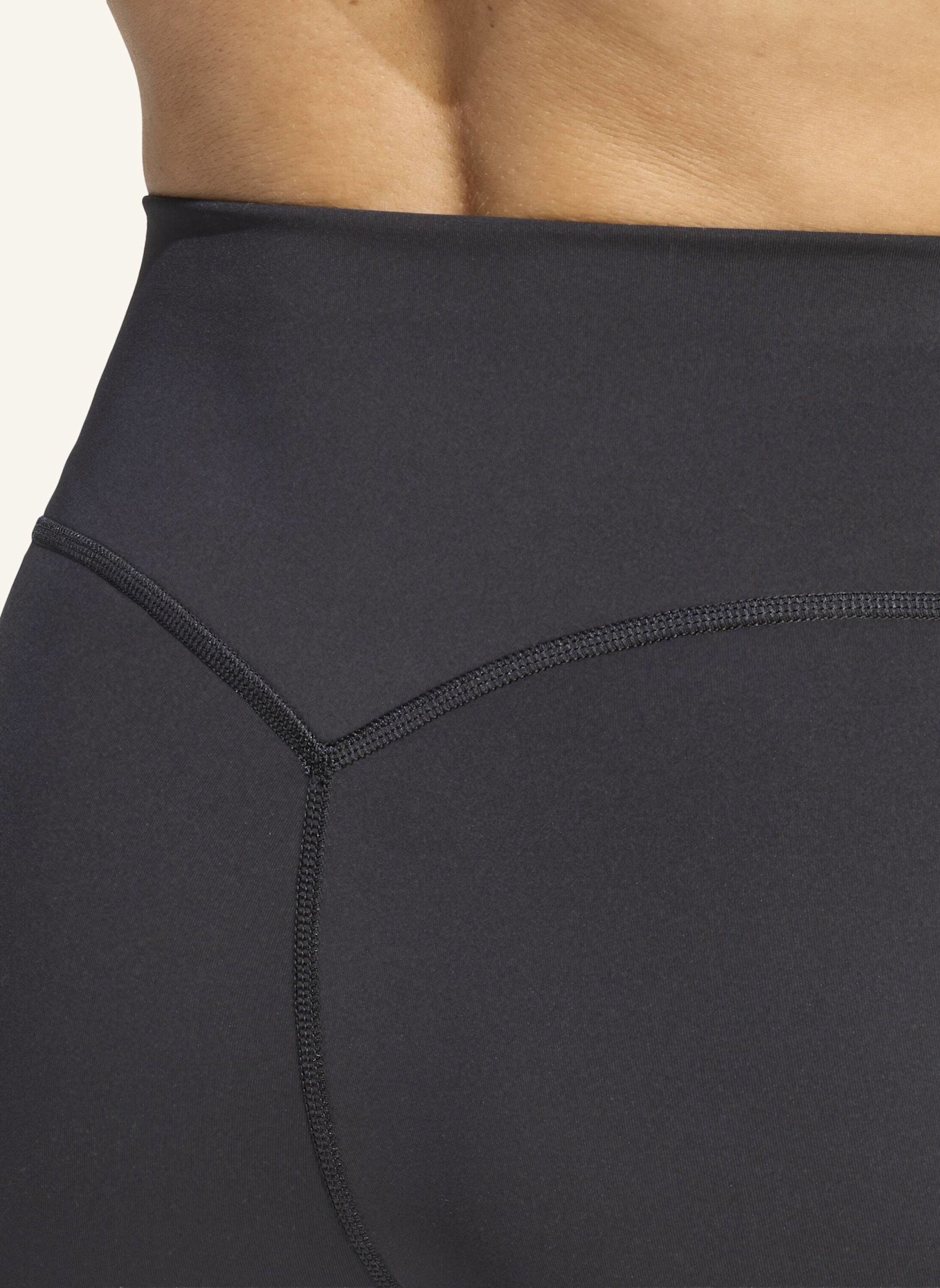 adidas OPTIME WORKOUT 3-STREIFEN KURZE LEGGINGS: SCHWARZ