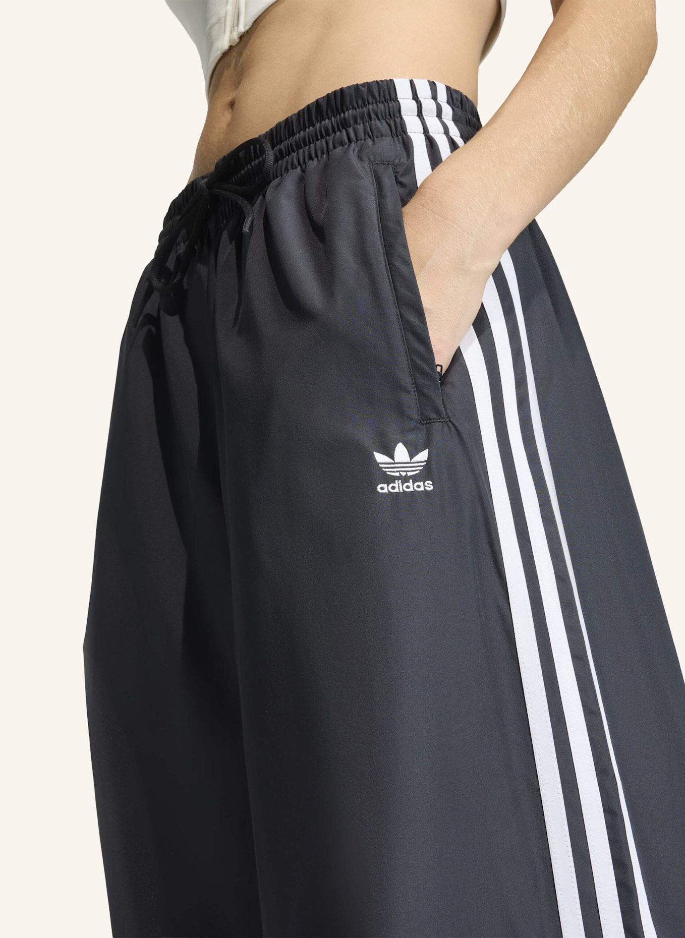 adidas Originals FIREBIRD ADILENIUM TRAININGSHOSE: SCHWARZ/ WEISS