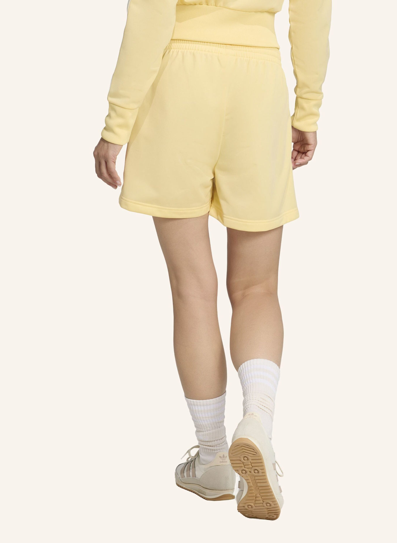 adidas Originals Shorts FIREBIRD CLASSIC: ORANGE/ WEISS