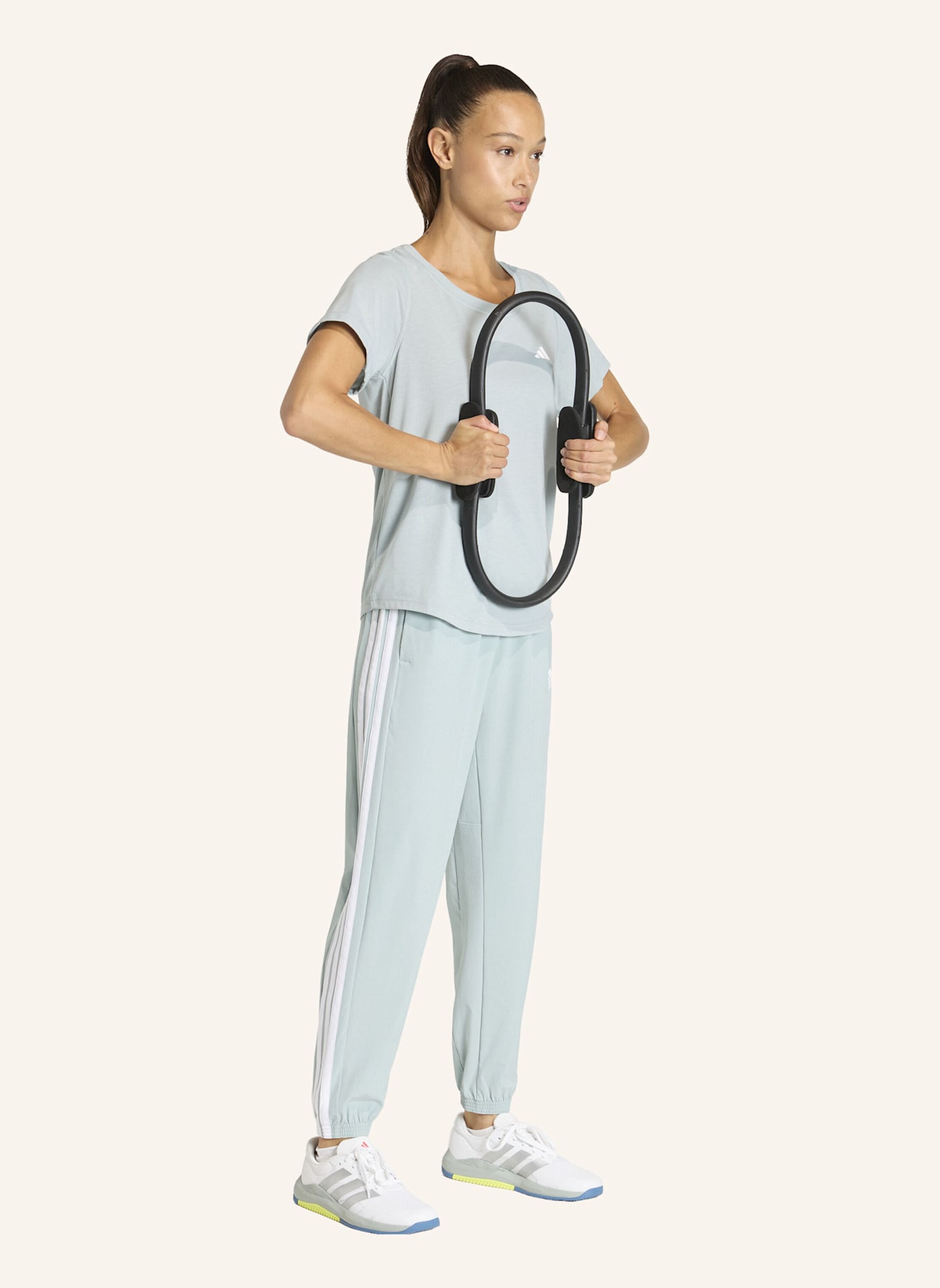 adidas Track Pants ESSENTIALS 3-STREIFEN: GRÜN/ WEISS