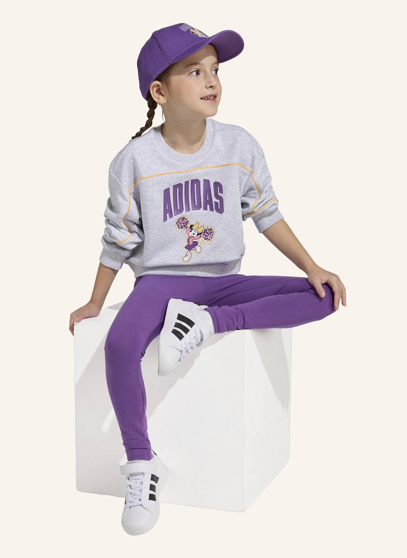 adidas ADIDAS DISNEY MINNIE MAUS JOGGINGANZUG: GRAU/ ORANGE