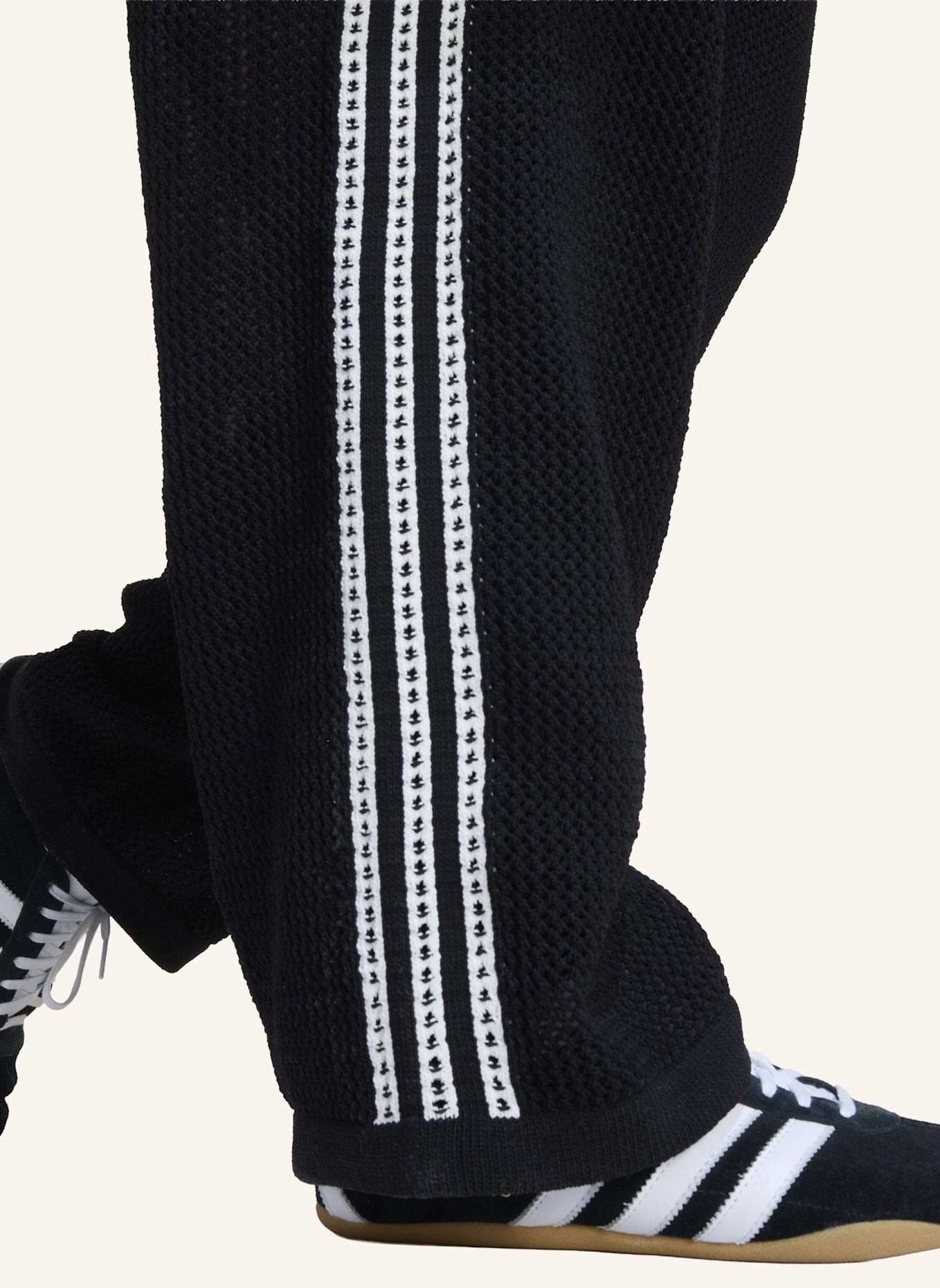 adidas Originals KNITTED CROCHET FIREBIRD TRAININGSHOSE: SCHWARZ