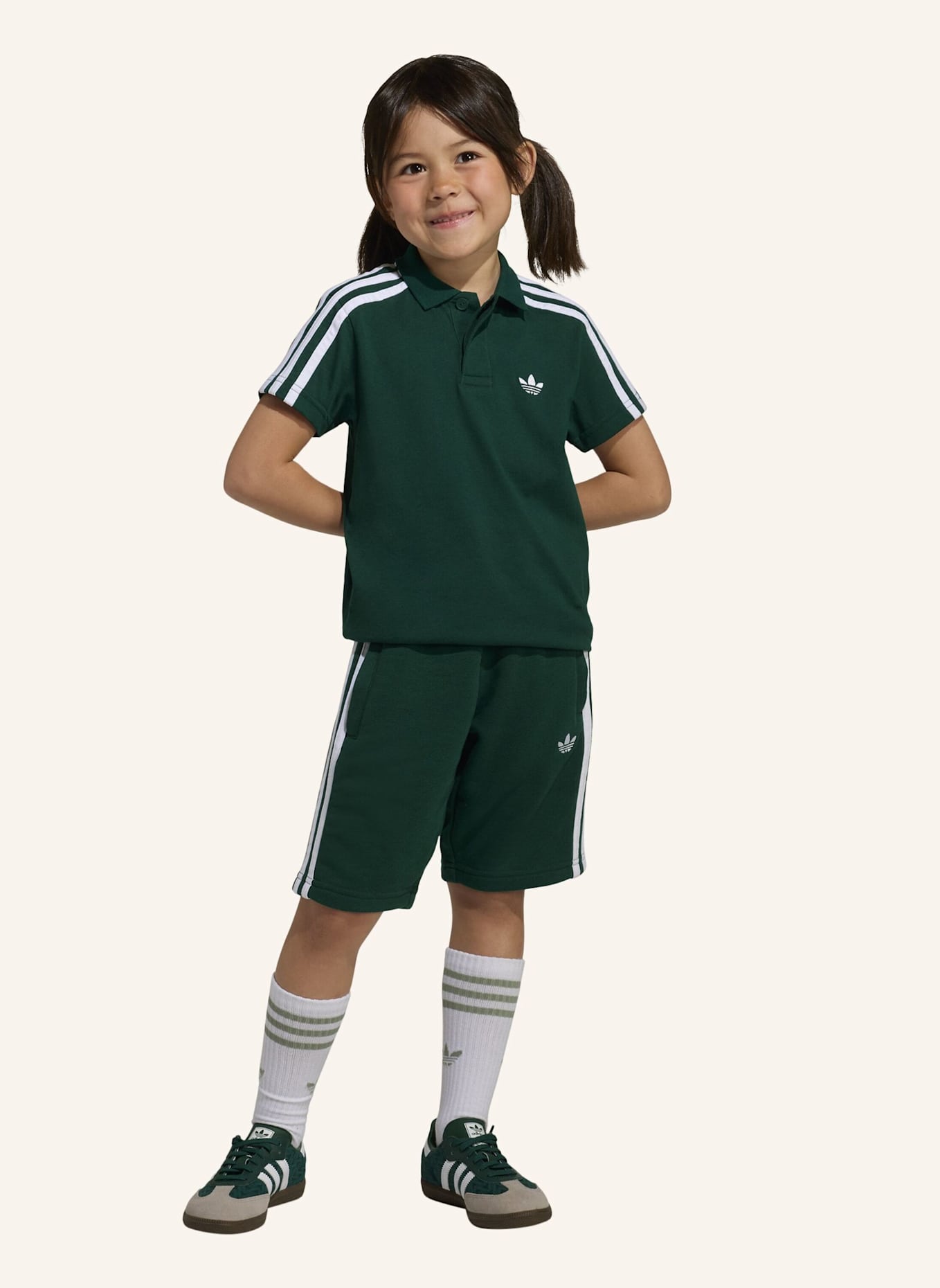 adidas Originals POLO SHORT TEE SET: GRÜN