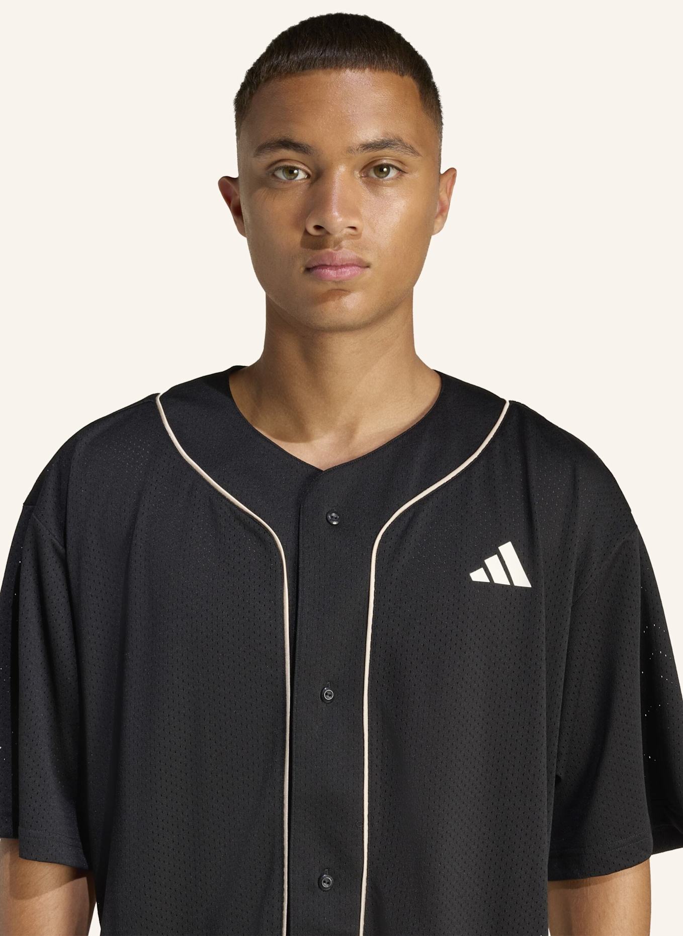 adidas STADIUM MESH BASEBALLSHIRT: SCHWARZ/ BEIGE/ WEISS