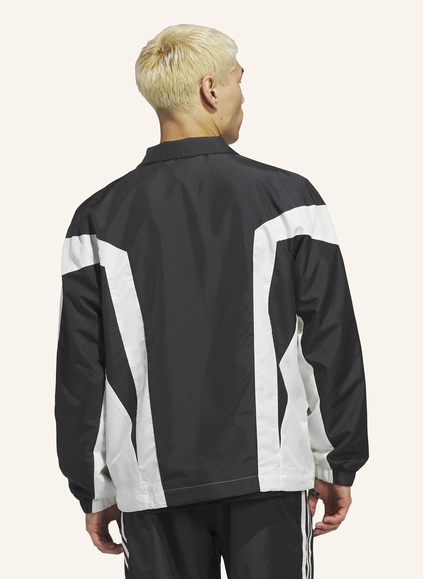 adidas Originals ORIGINALS BASKETBALL WINDBREAKER JACKE: SCHWARZ